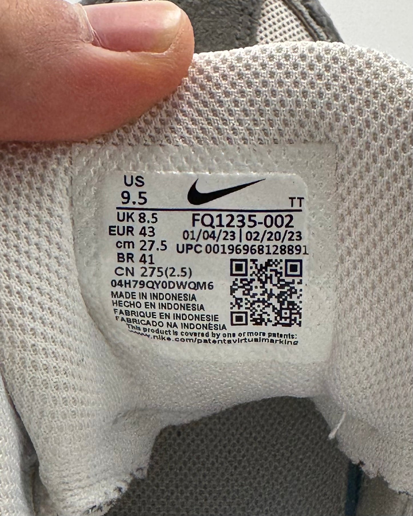 Nike Air Max 95 Jewels Grey (43 EU / 8.5 UK)
