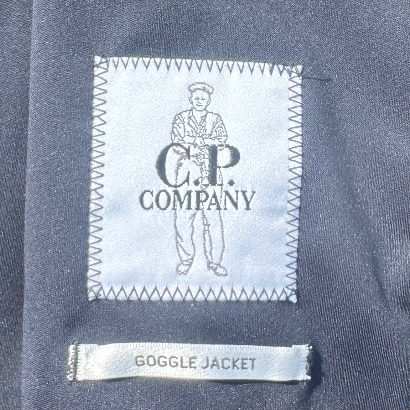 CP Company Blue Navy Shell-R Goggle Jacket (46)