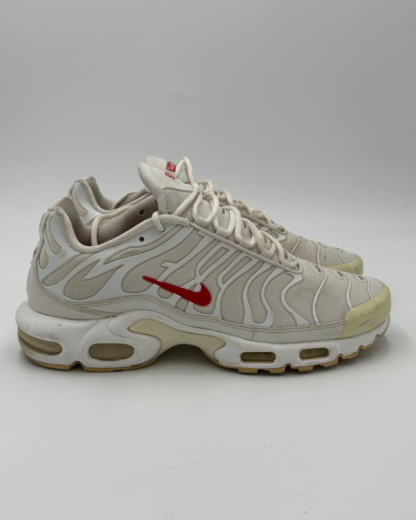 Nike Air Max Plus TN Supreme White (44.5 EU / 9.5 UK)