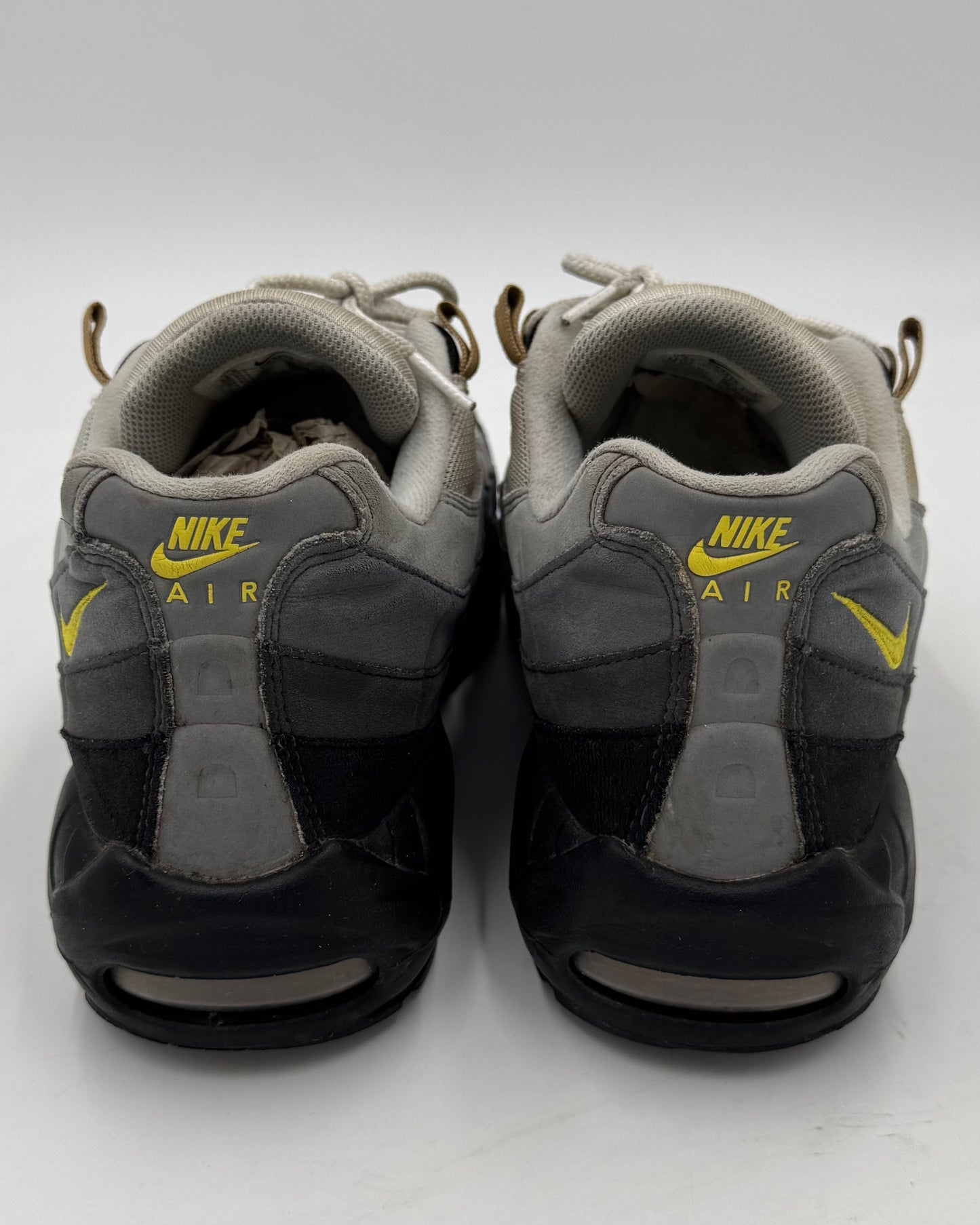 Nike Air Max 95 Icons Yellow Strike (45.5 EU / 10.5 UK)