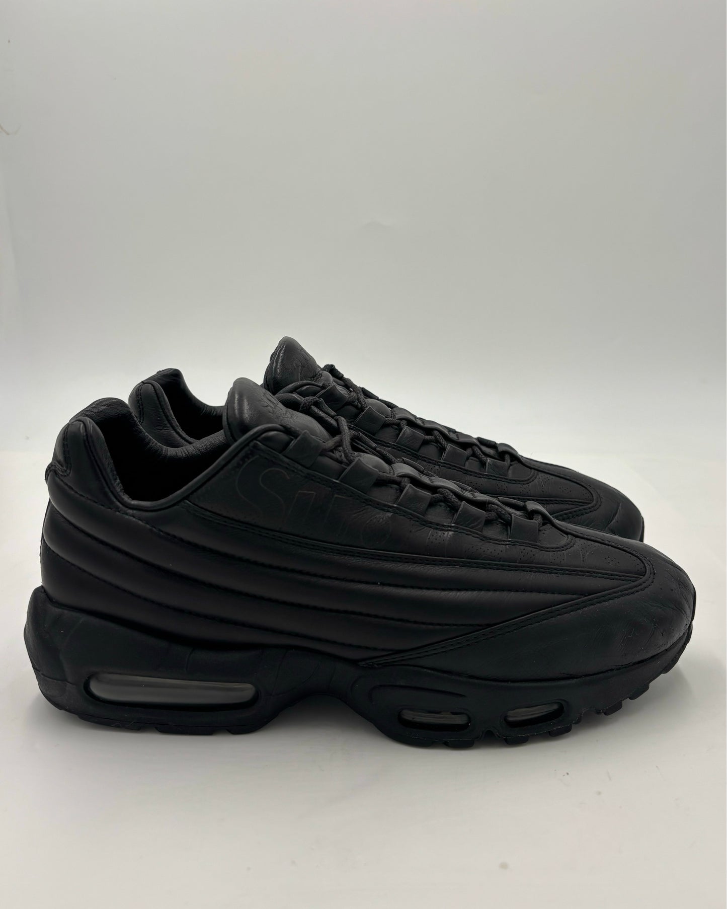 Nike Air Max 95 LUX Supreme Black (41 EU / 7 UK)