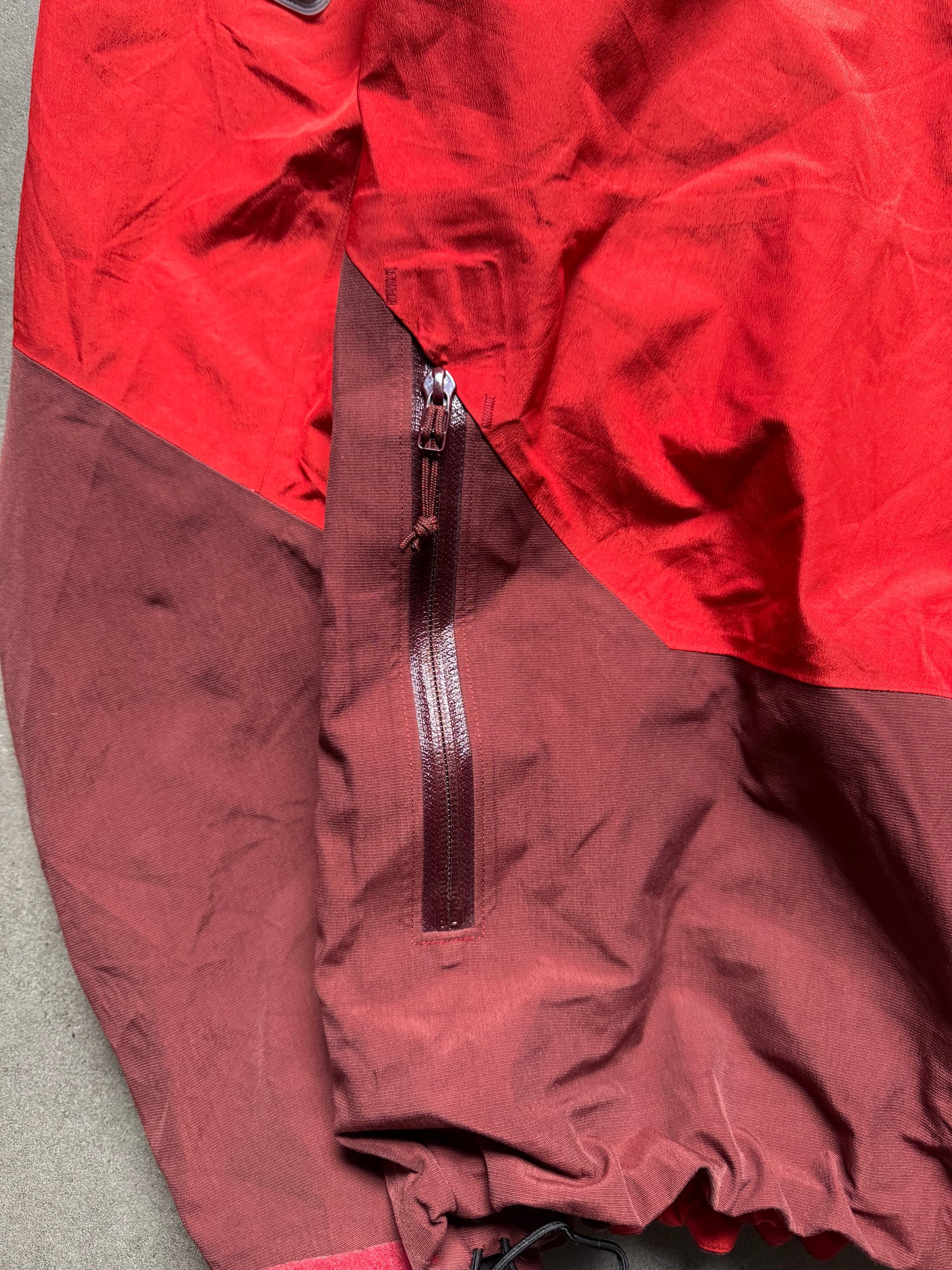 Arc'teryx Vintage Two-Tone Zip Up Gore-Tex Jacket (Large)