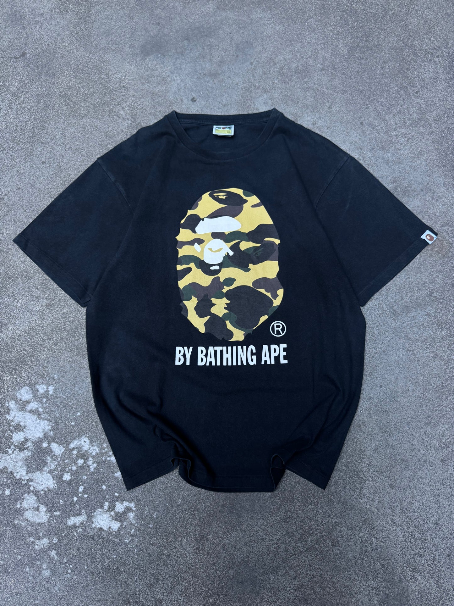 Bape T-Shirt Camo Green Logo (Large)