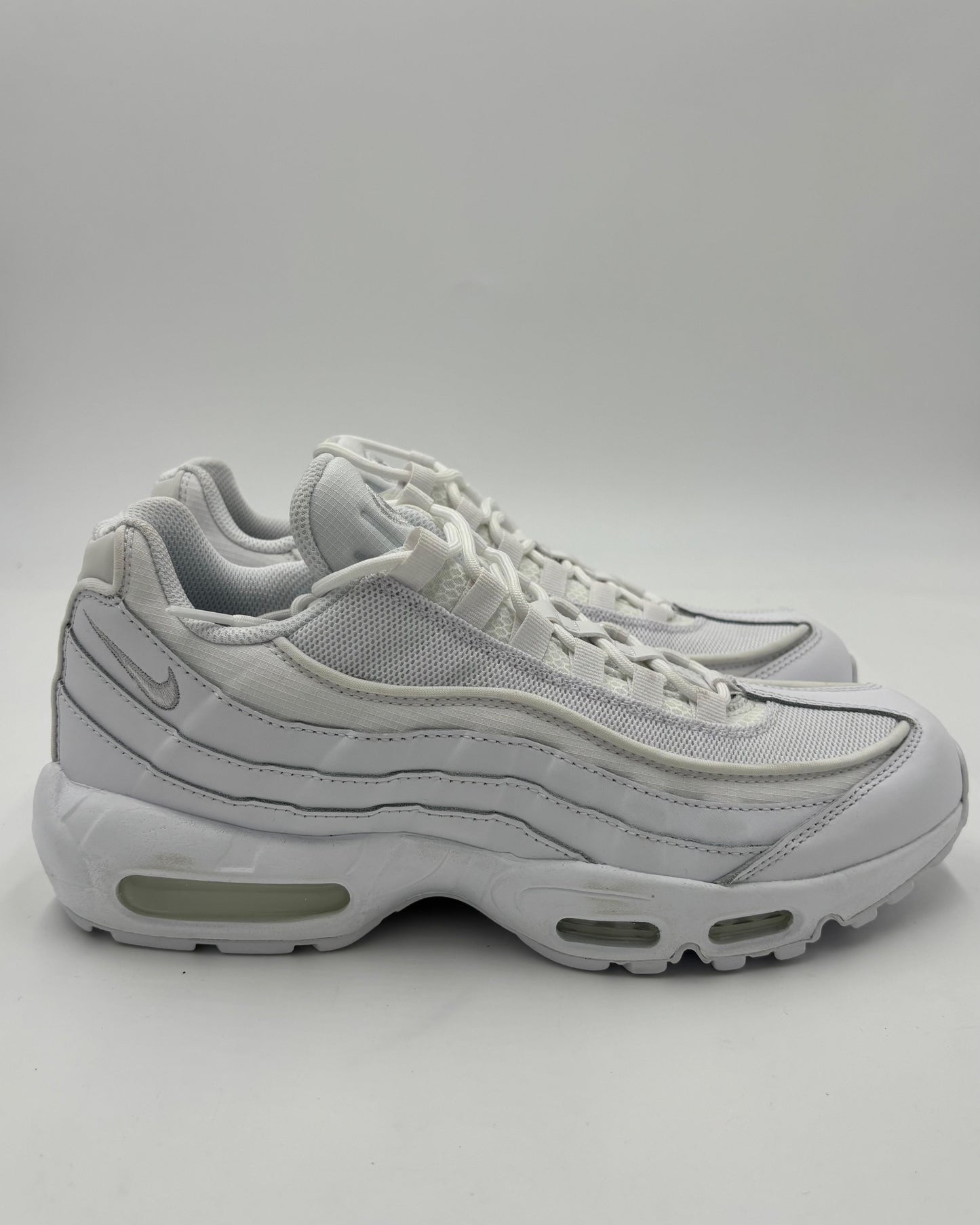 Nike Air Max 95 Essentials White (43 EU / 8.5 UK)