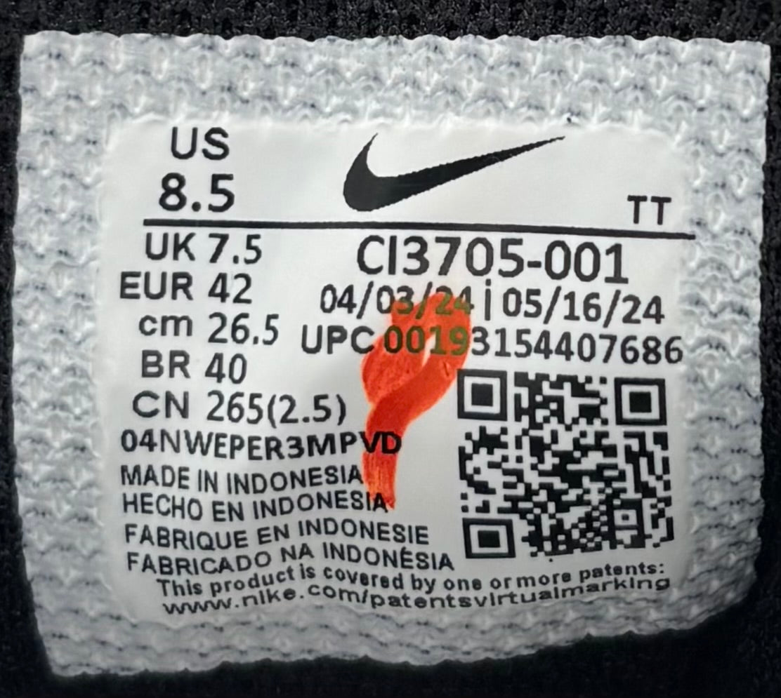 Nike Air Max 95 Triple Black (42 EU / 7.5 UK)