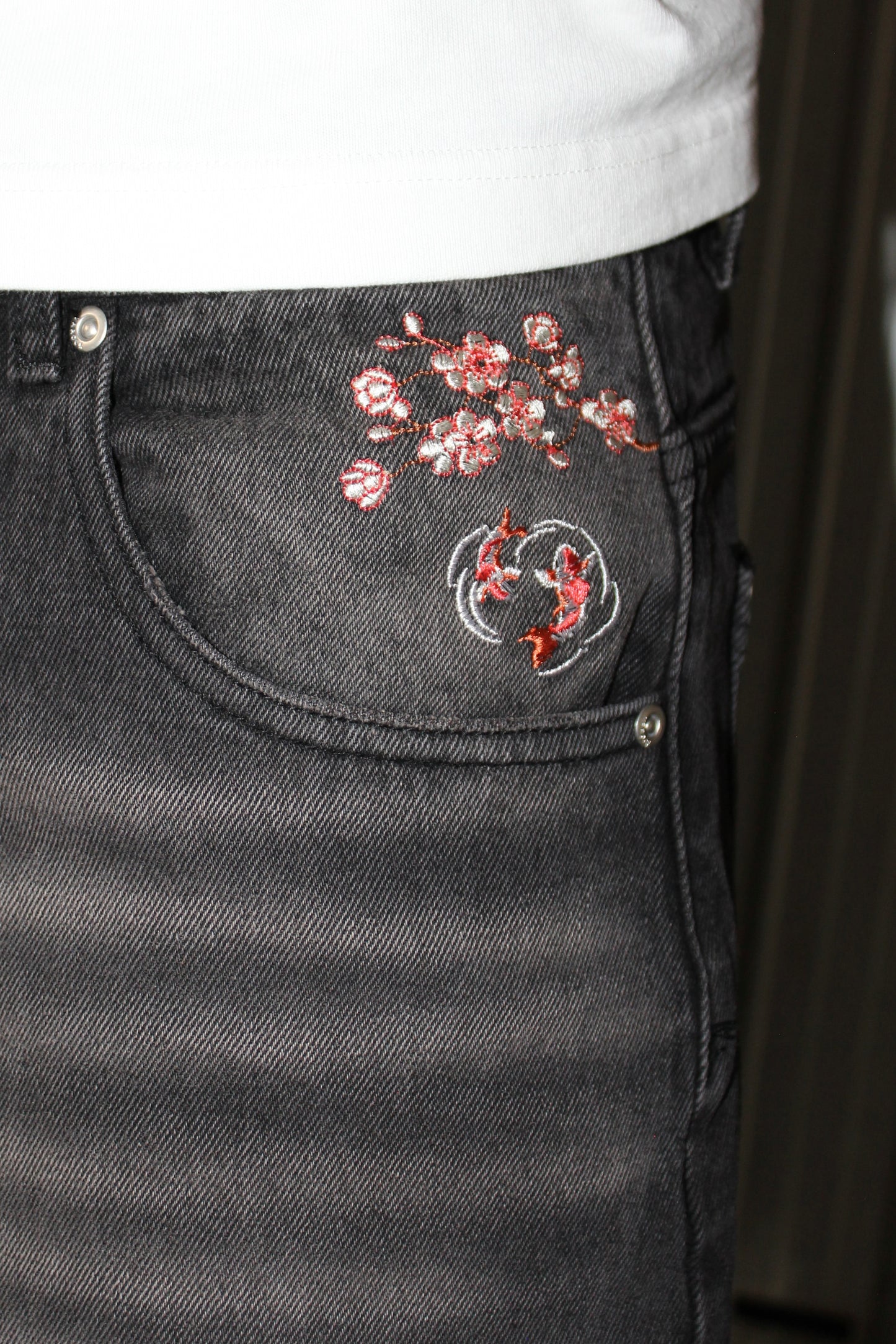 Baggy Embroidered Washed Grey Denim (Medium)