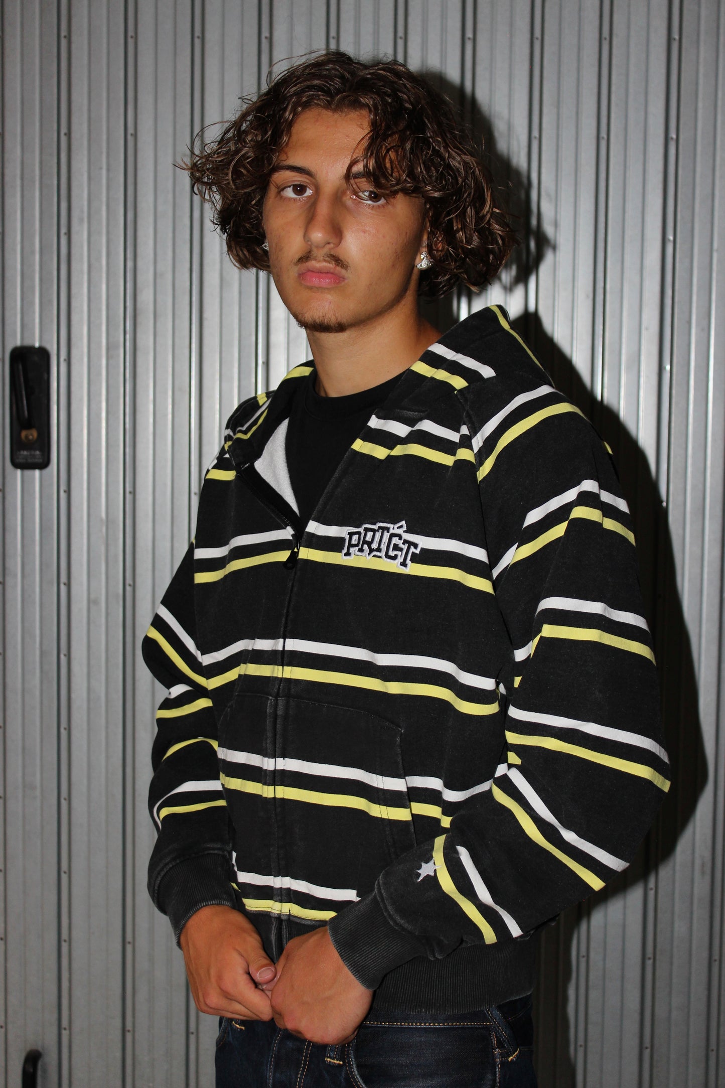 Protect LND Striped Black Yellow Hoodie (S)