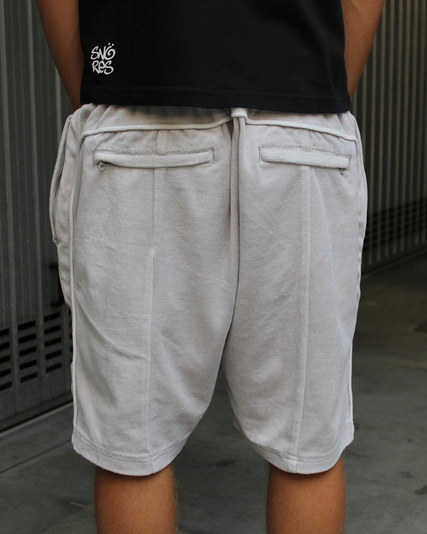Corteiz Grey Velour Shorts (M)