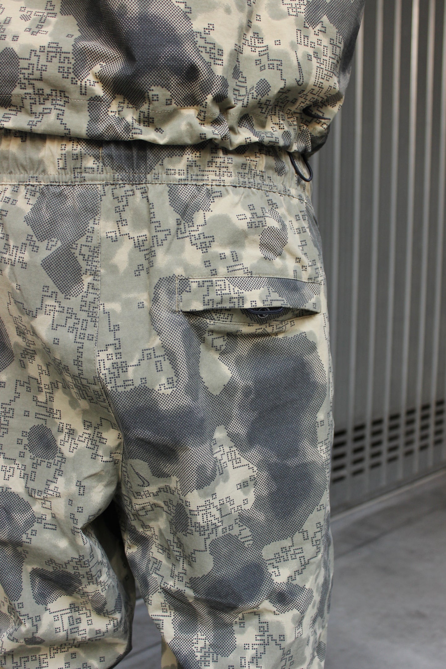 Nike Tech Digital Camo Pants (S)