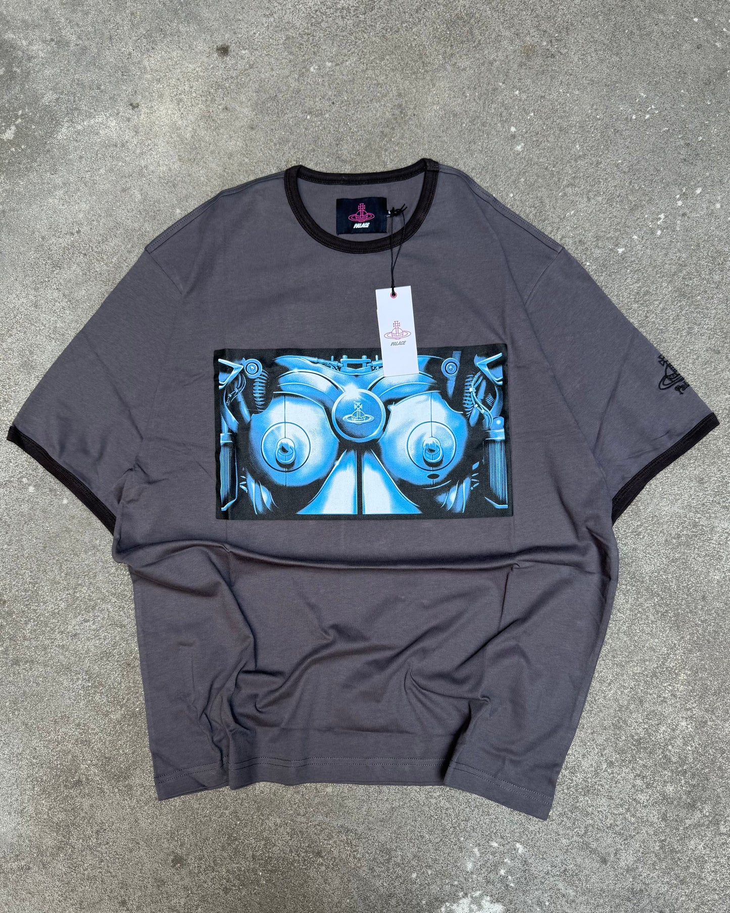 Palace x Vivienne Westwood T-Shirt White (L & XL)