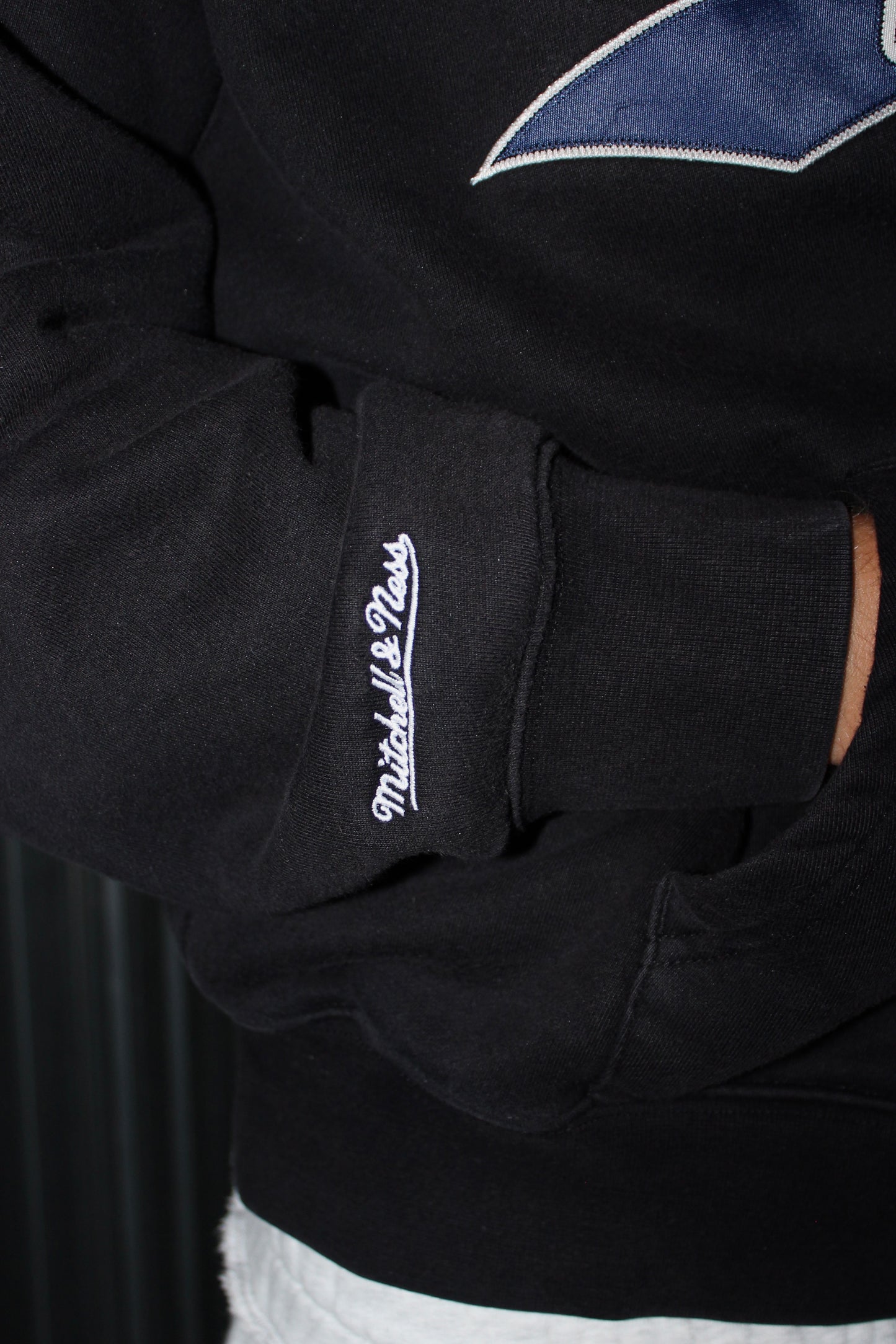 Supreme Mitchell & Ness NCAA Hoodie (M)