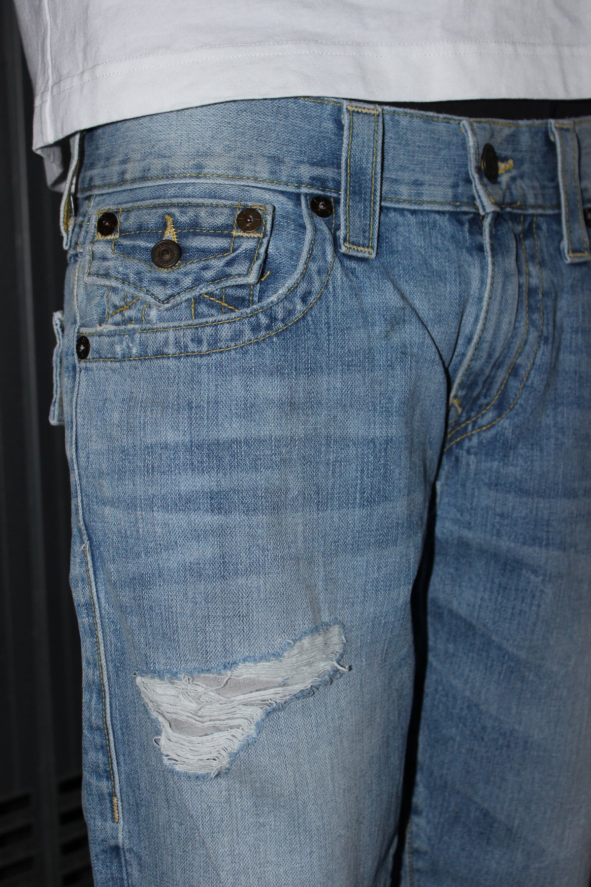 True Religion Light Wash Bobby Denim Jeans (S)