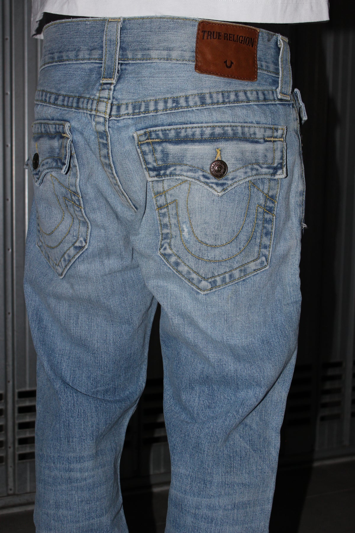 True Religion Light Wash Bobby Denim Jeans (S)