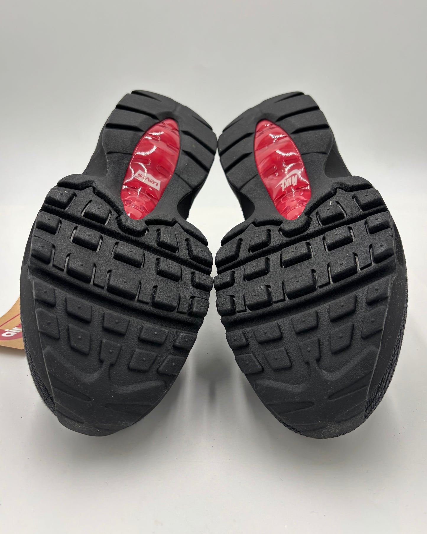 Nike Air Max 95 Levi's Black (44.5 EU / 9.5 UK)