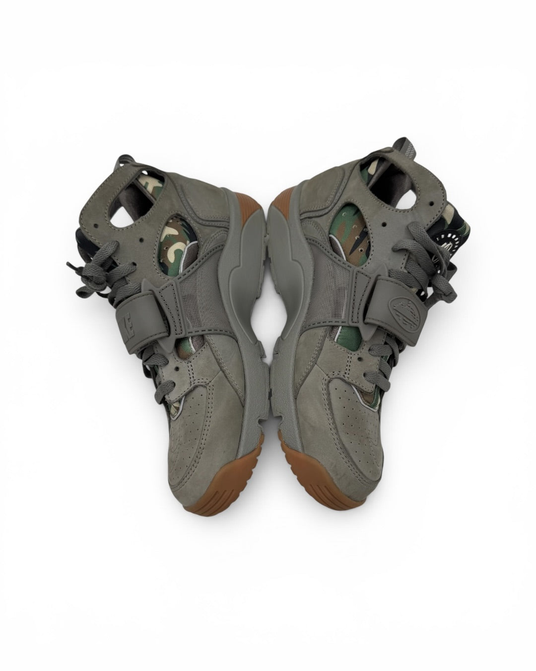 Nike Air Trainer Huarache Corteiz Gully Grey