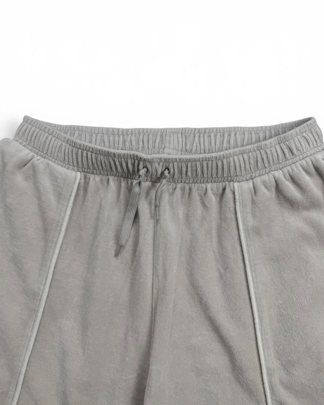 Corteiz Grey Velour Shorts (M)