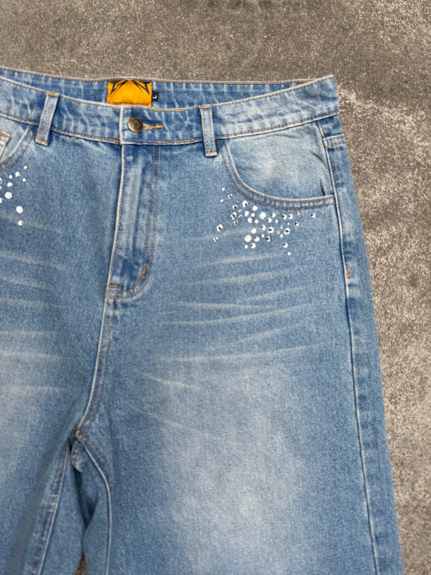 Side Art Denim Shorts (Large)
