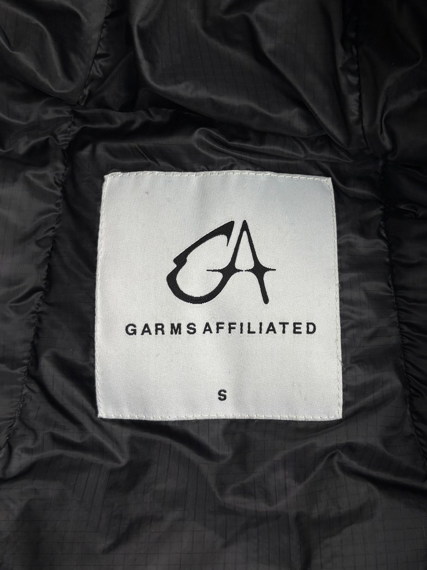 Garms Affiliated Black Puffer Jacket (M)