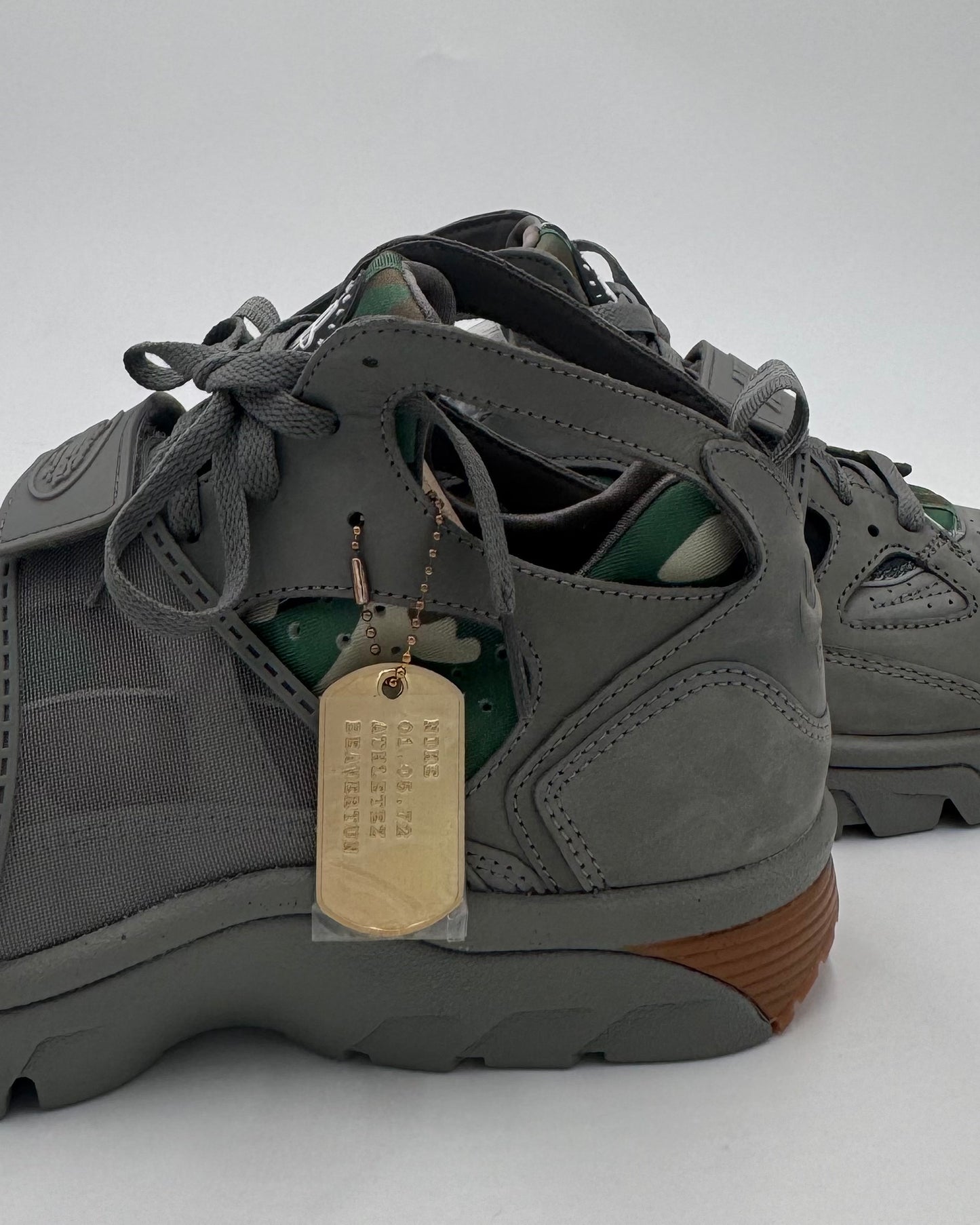 Nike Air Trainer Huarache Corteiz Gully Grey (42,5 - 45)