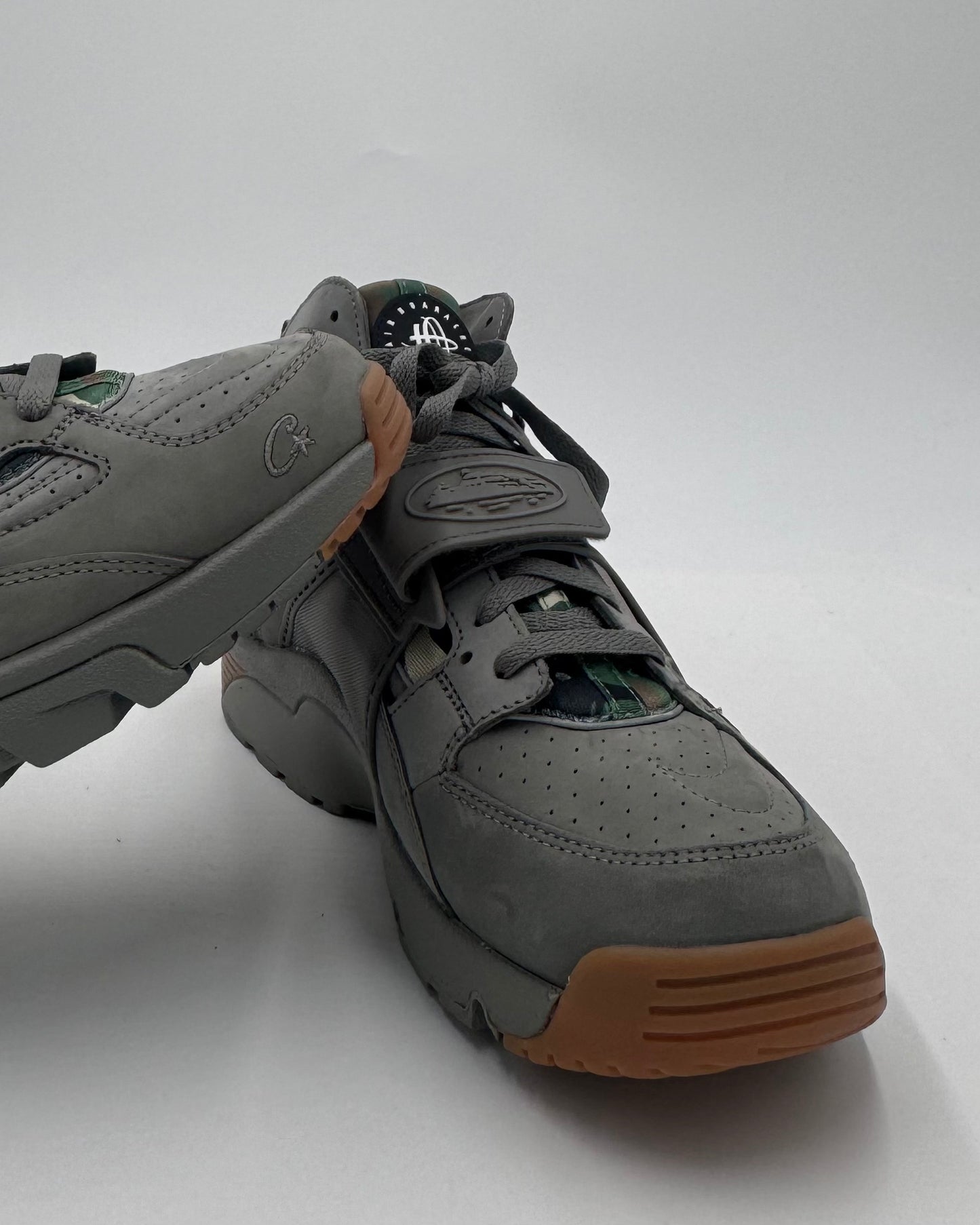 Nike Air Trainer Huarache Corteiz Gully Grey (42,5 - 45)