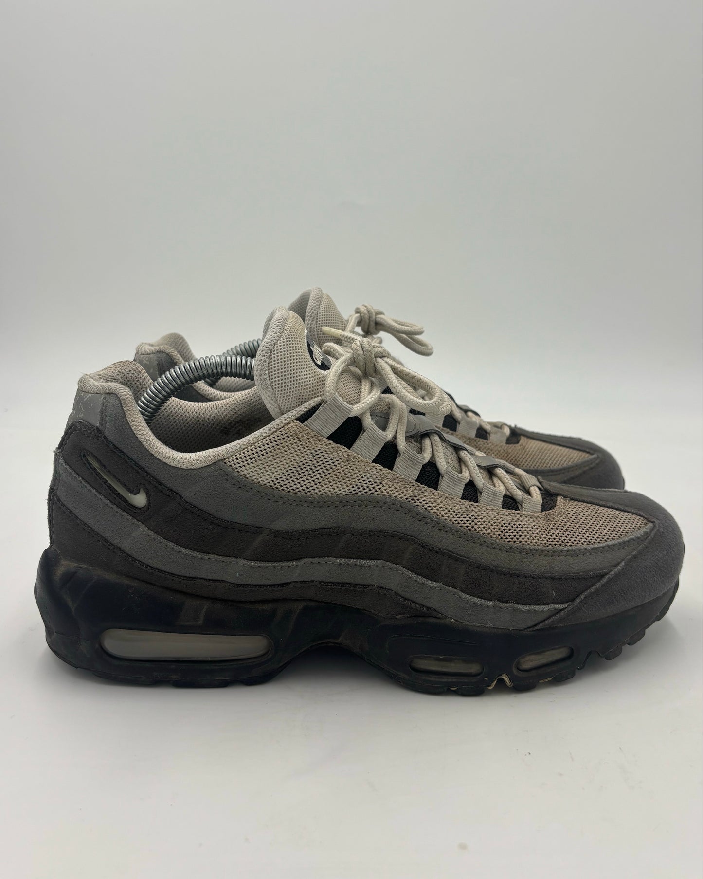 Nike Air Max 95 Jewels Grey (42 EU / 7.5 UK)