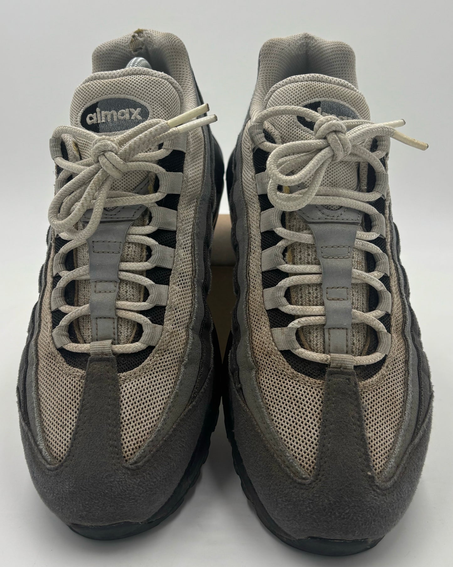 Nike Air Max 95 Jewels Grey (42 EU / 7.5 UK)