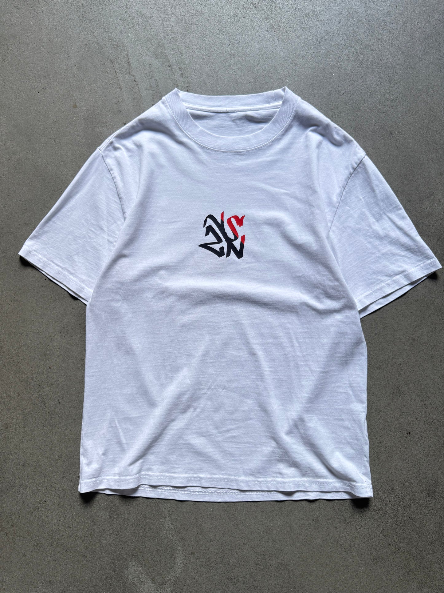 VSZN White Chest Print T-Shirt (Medium)
