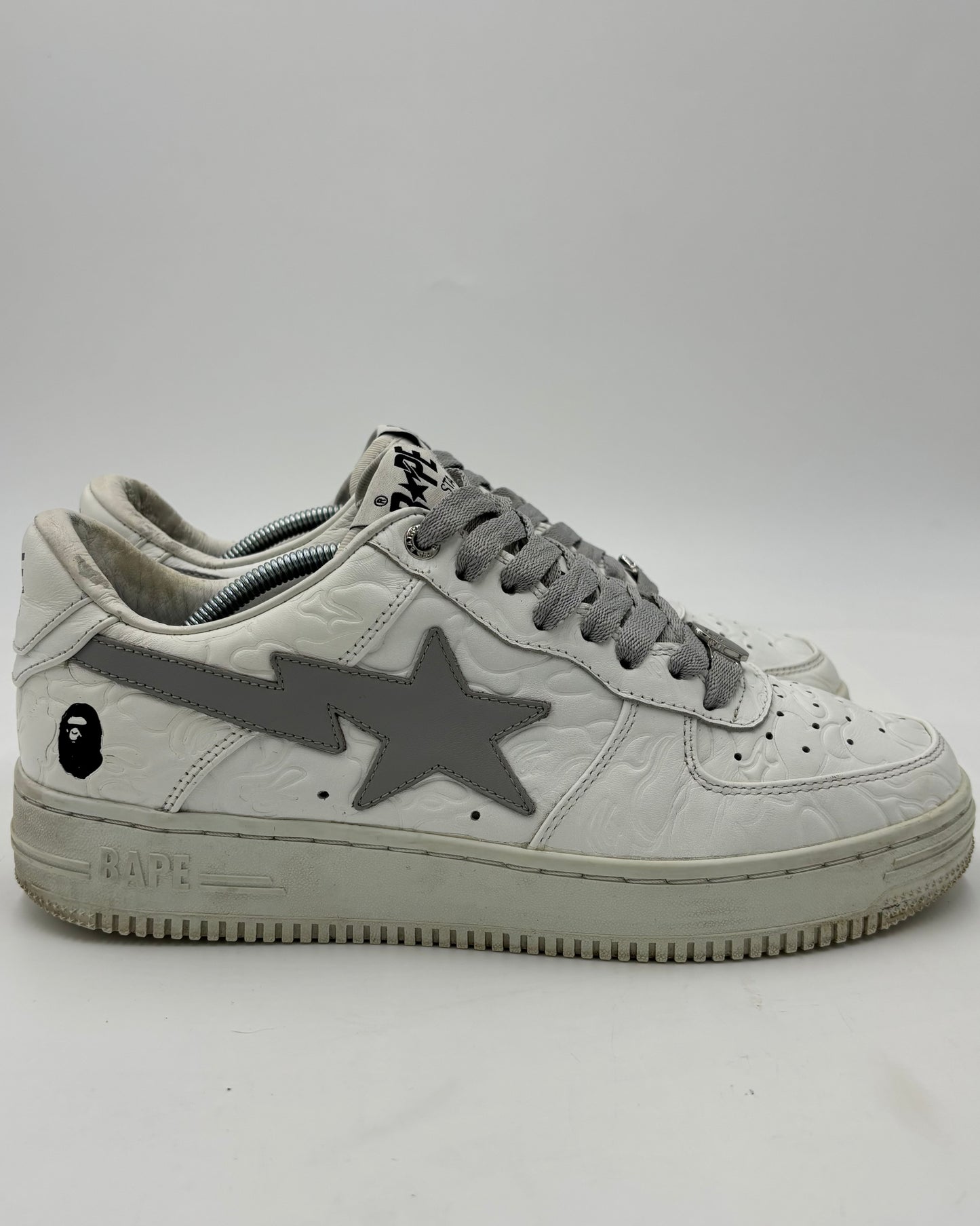 A Bathing APE Bapesta Grey & White (42 EU / 7.5 UK)