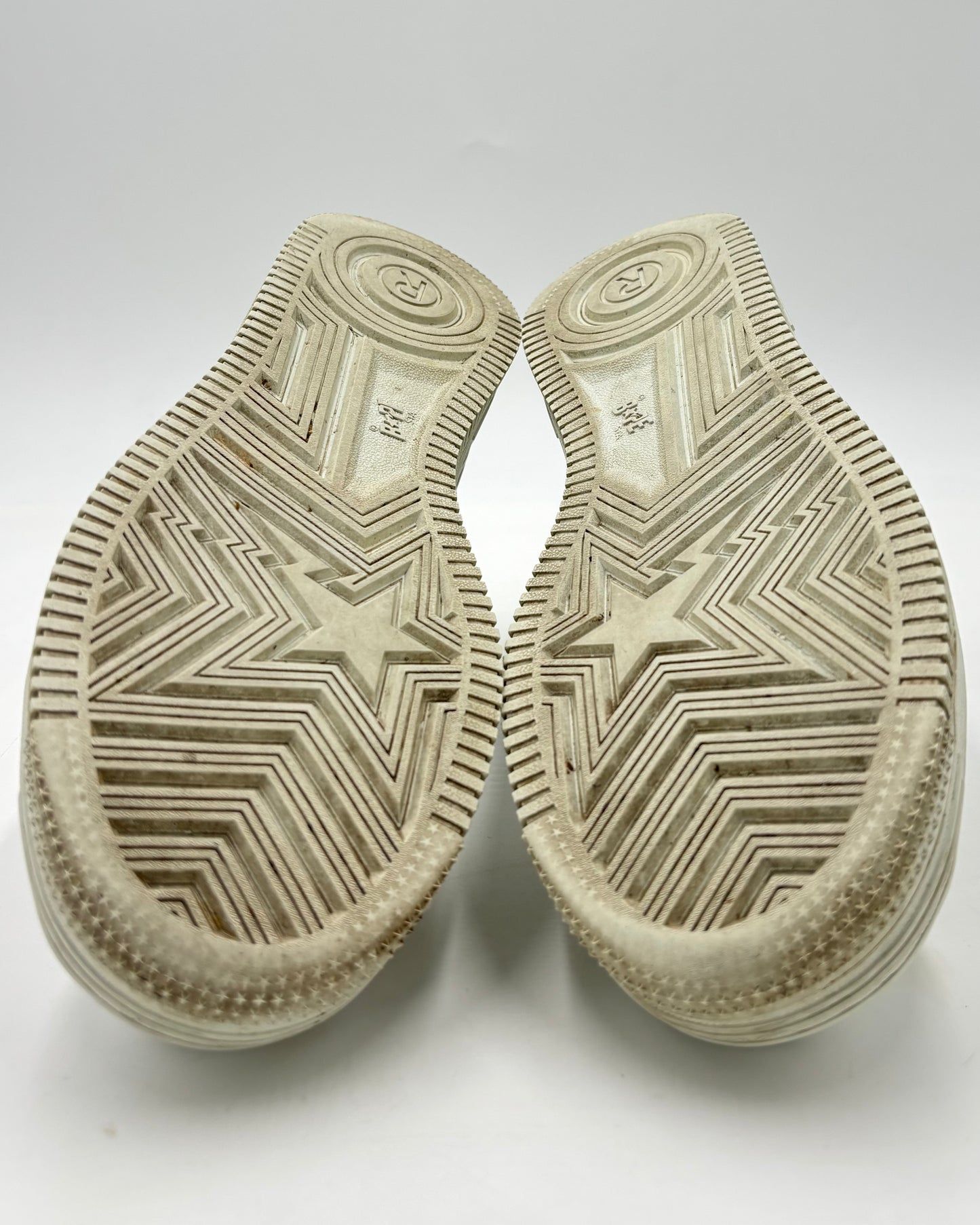 A Bathing APE Bapesta Grey & White (42 EU / 7.5 UK)