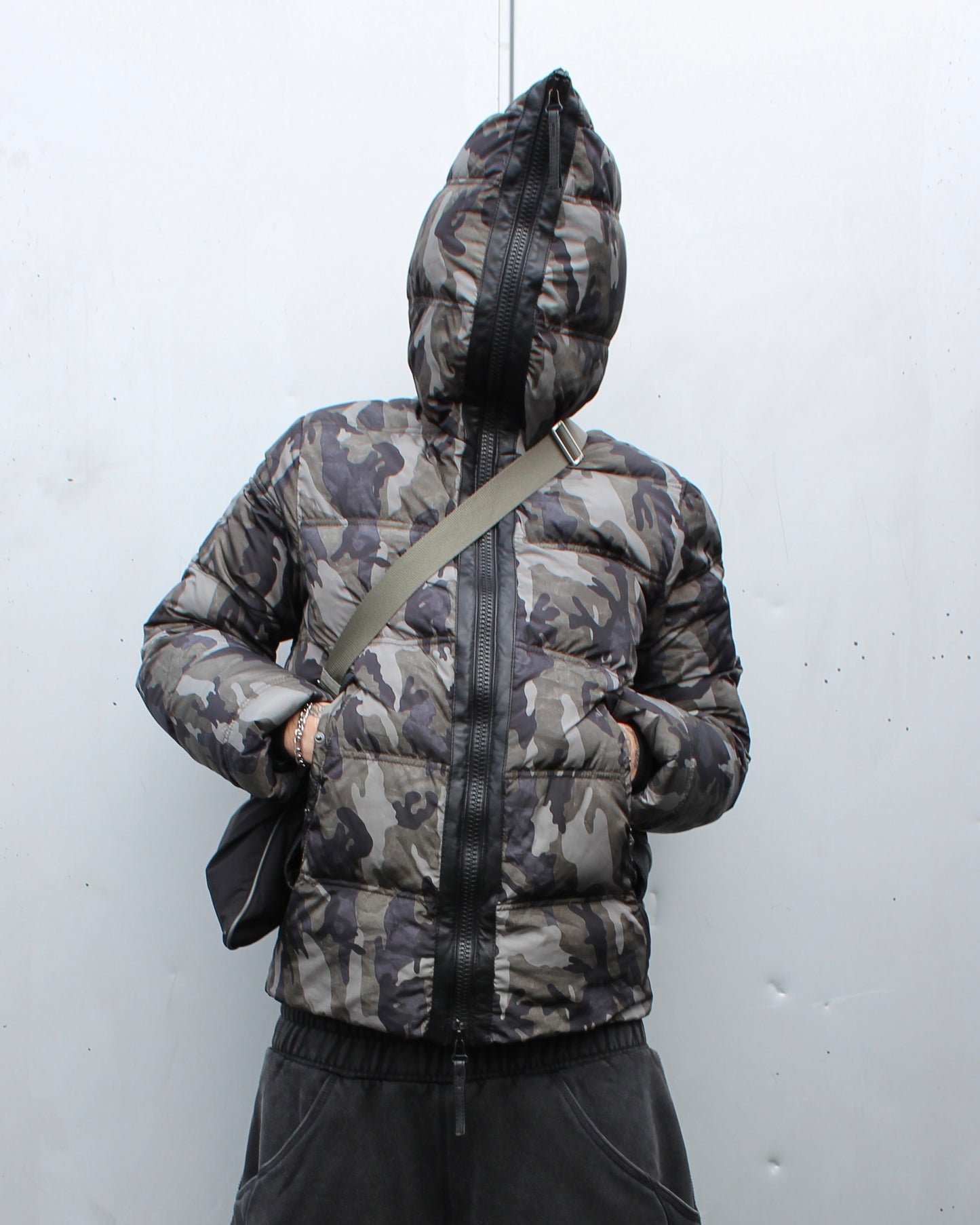 Duvetica Full Zip Puffer Down Jacket Camo (Small)