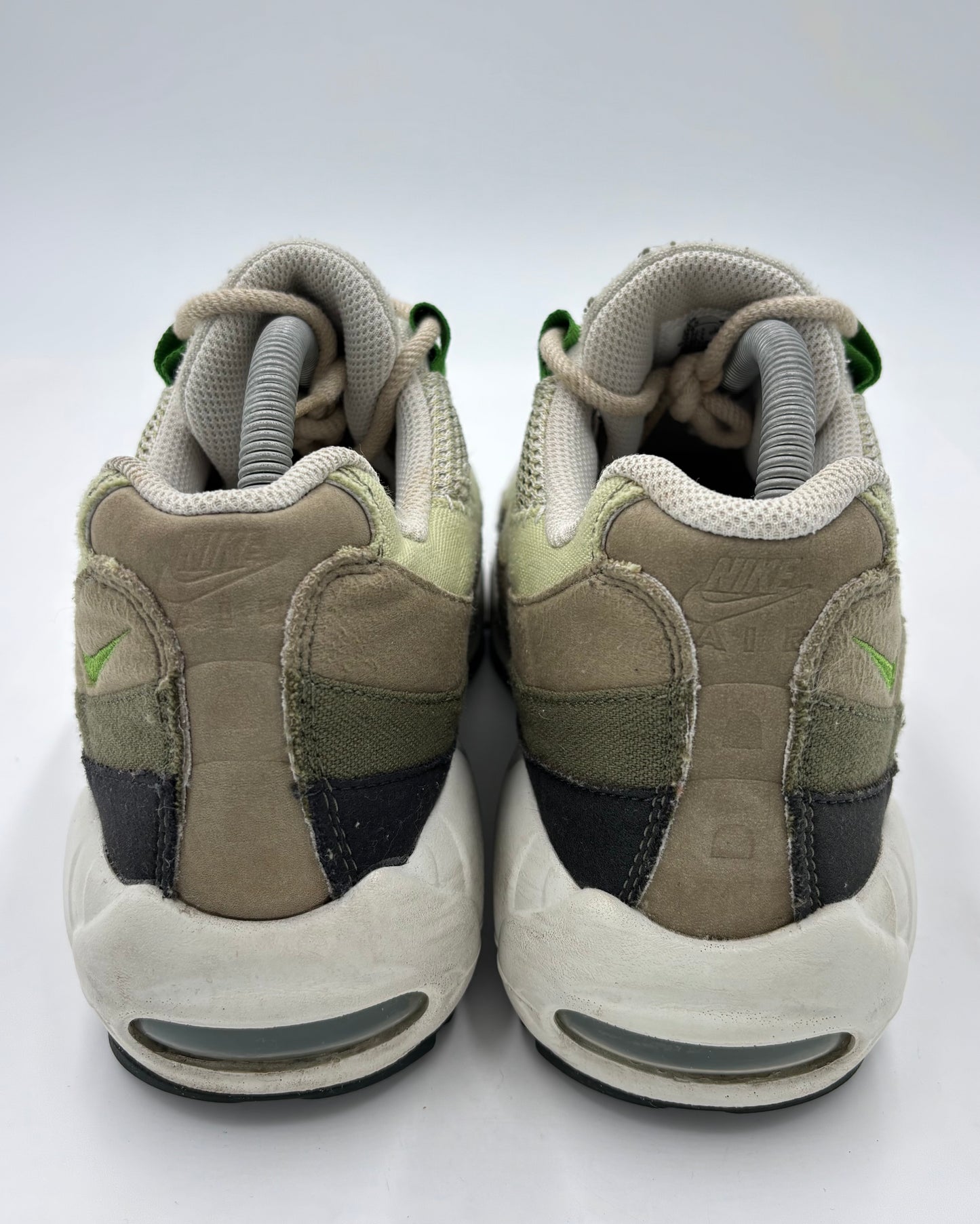 Nike Air Max 95 Earth Day (42,5 EU / 8 UK)