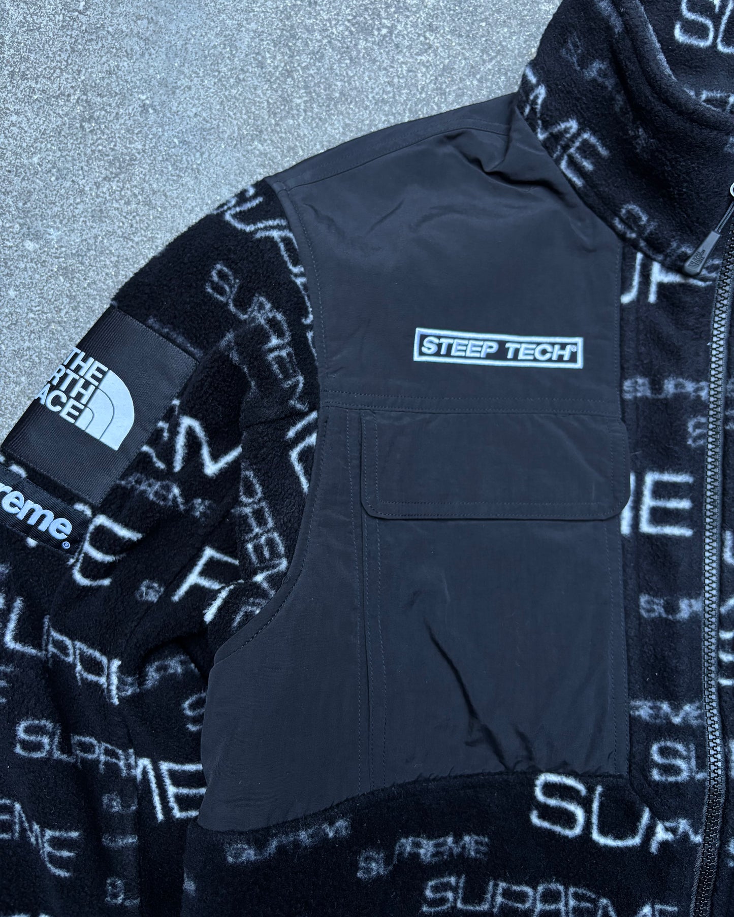 Supreme The North Face Steep Tech Fleece Jacket Black (Medium)