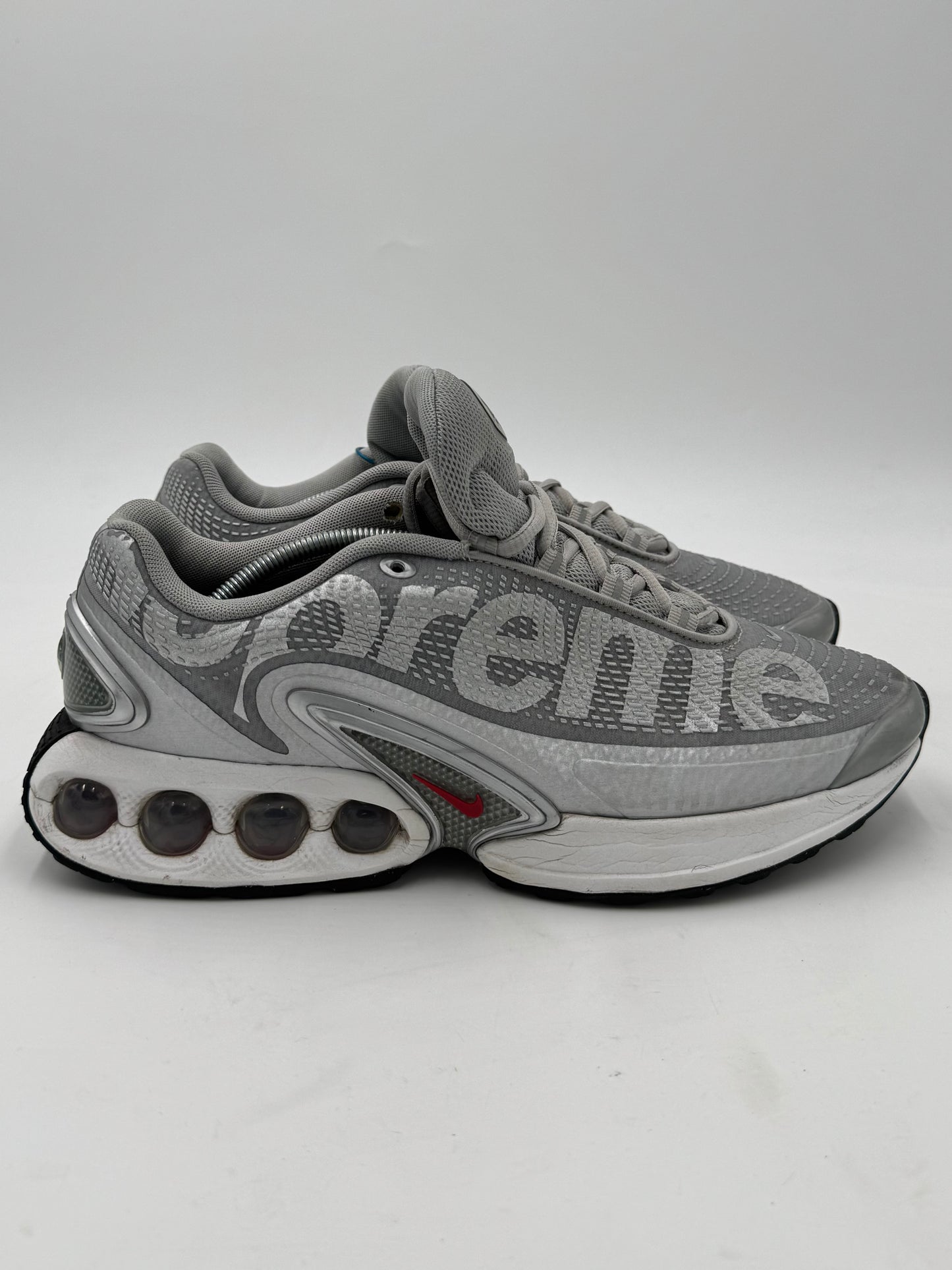 Nike Air Max DN Supreme Silver Friends & Family (42.5 EU / 8 UK)