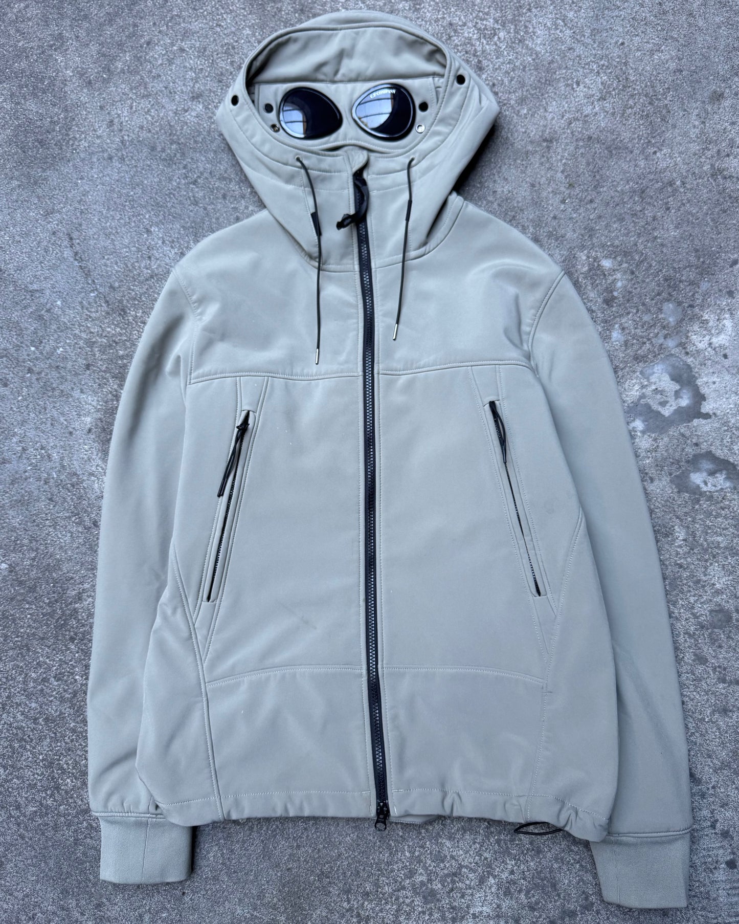 CP Company Shell-R Beige (Medium)