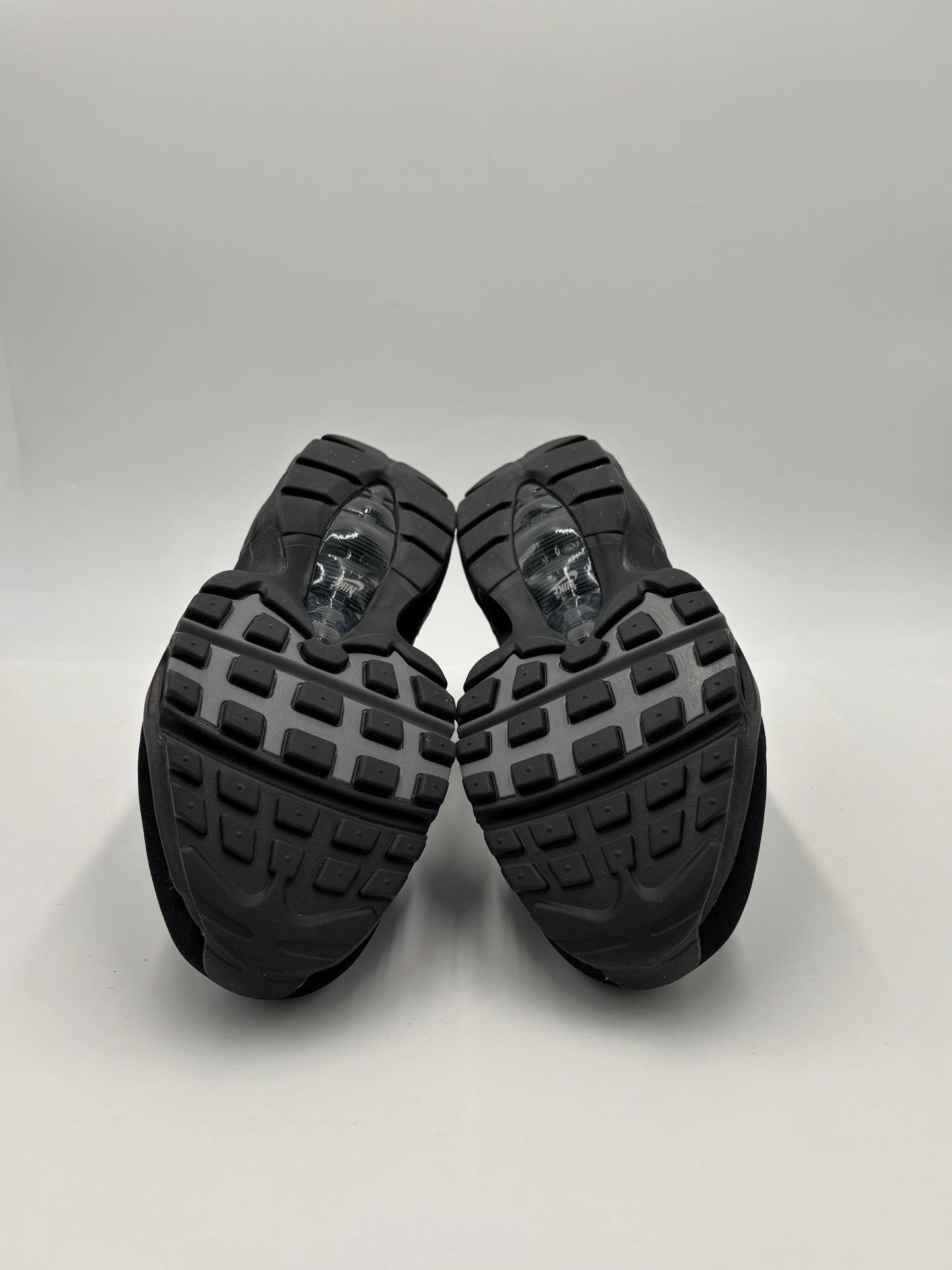 Nike Air Max 95 Anthracite Black (44.5 EU / 9.5 UK)