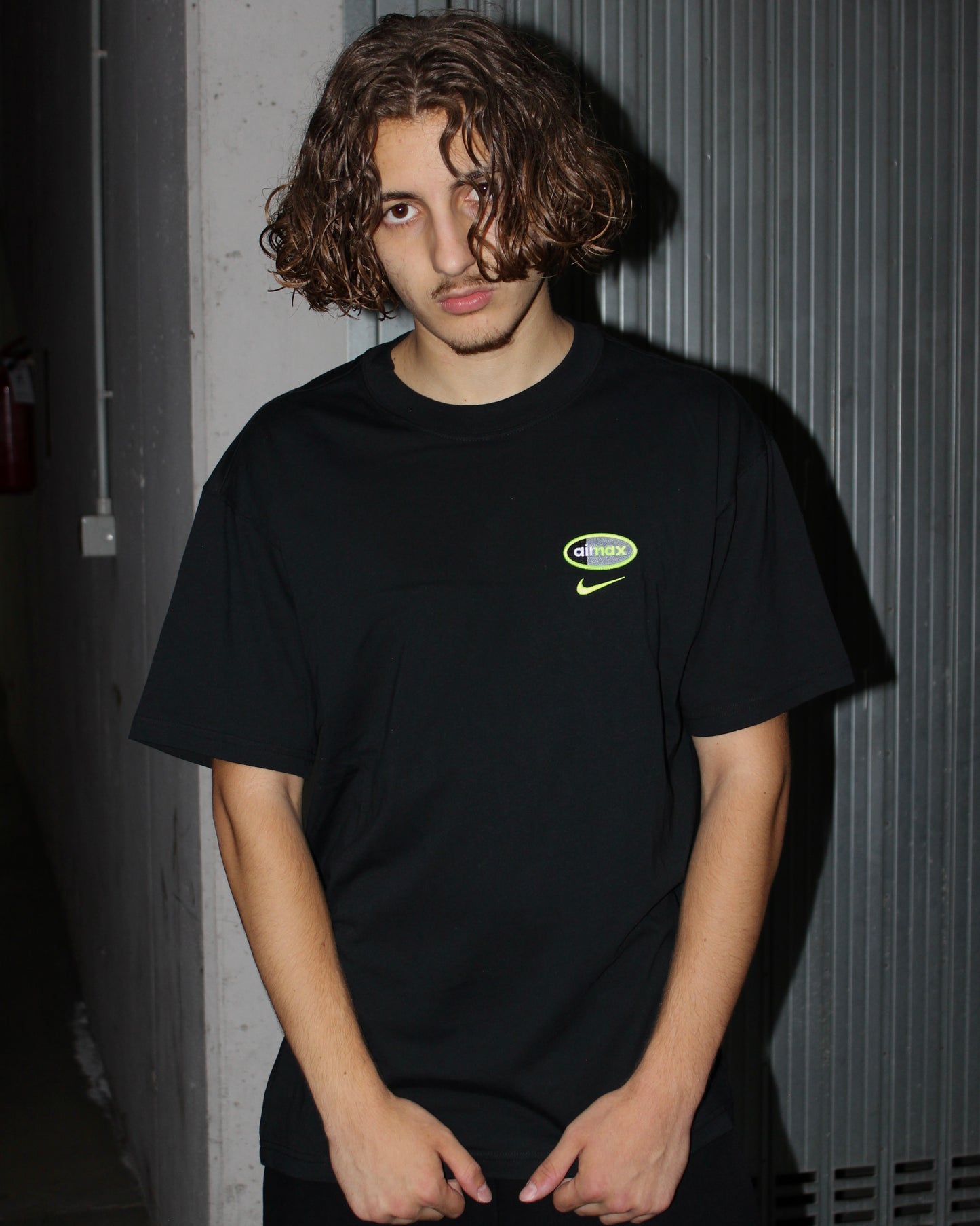 Nike Air Max Black T-shirt (Small)
