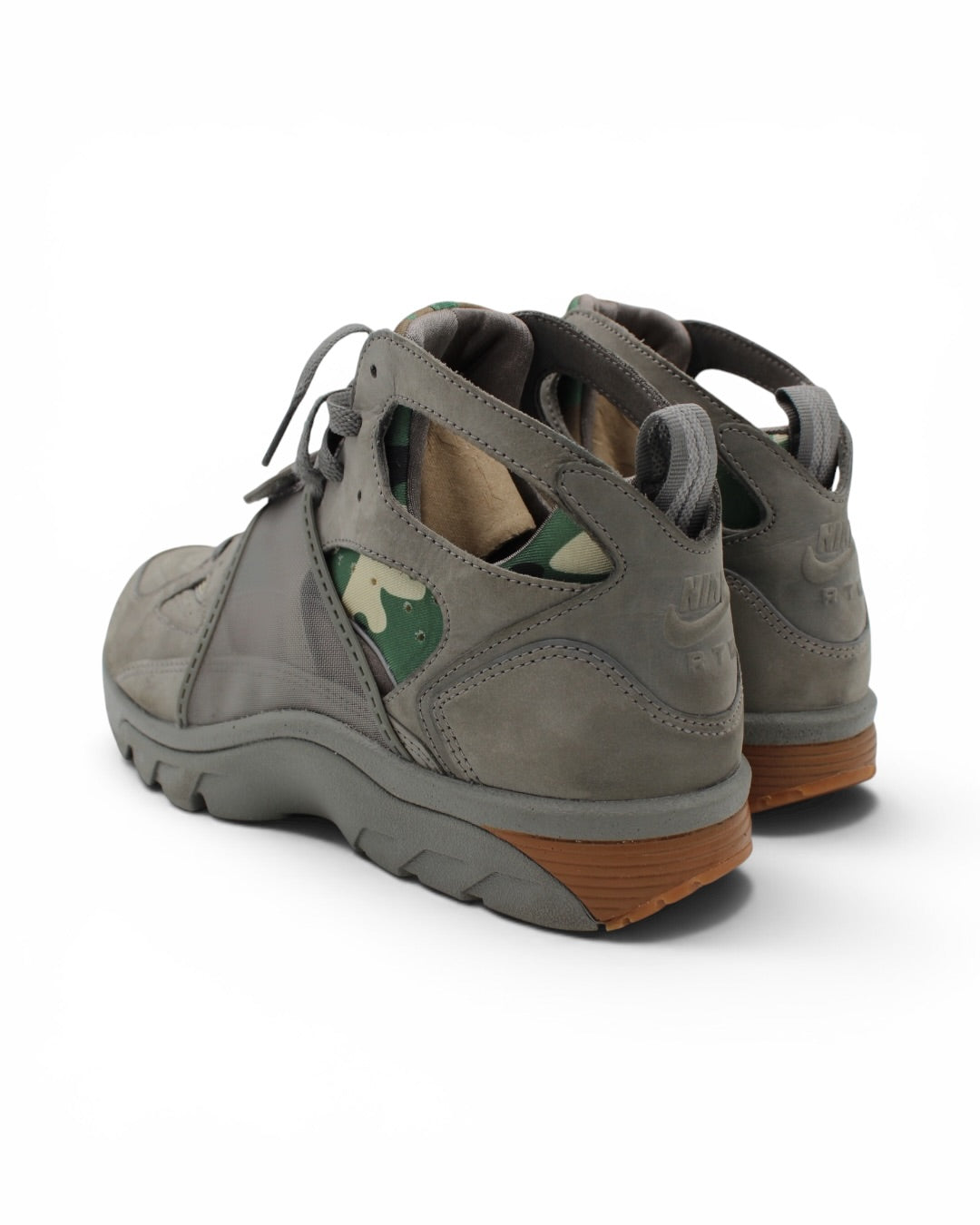 Nike Air Trainer Huarache Corteiz Gully Grey