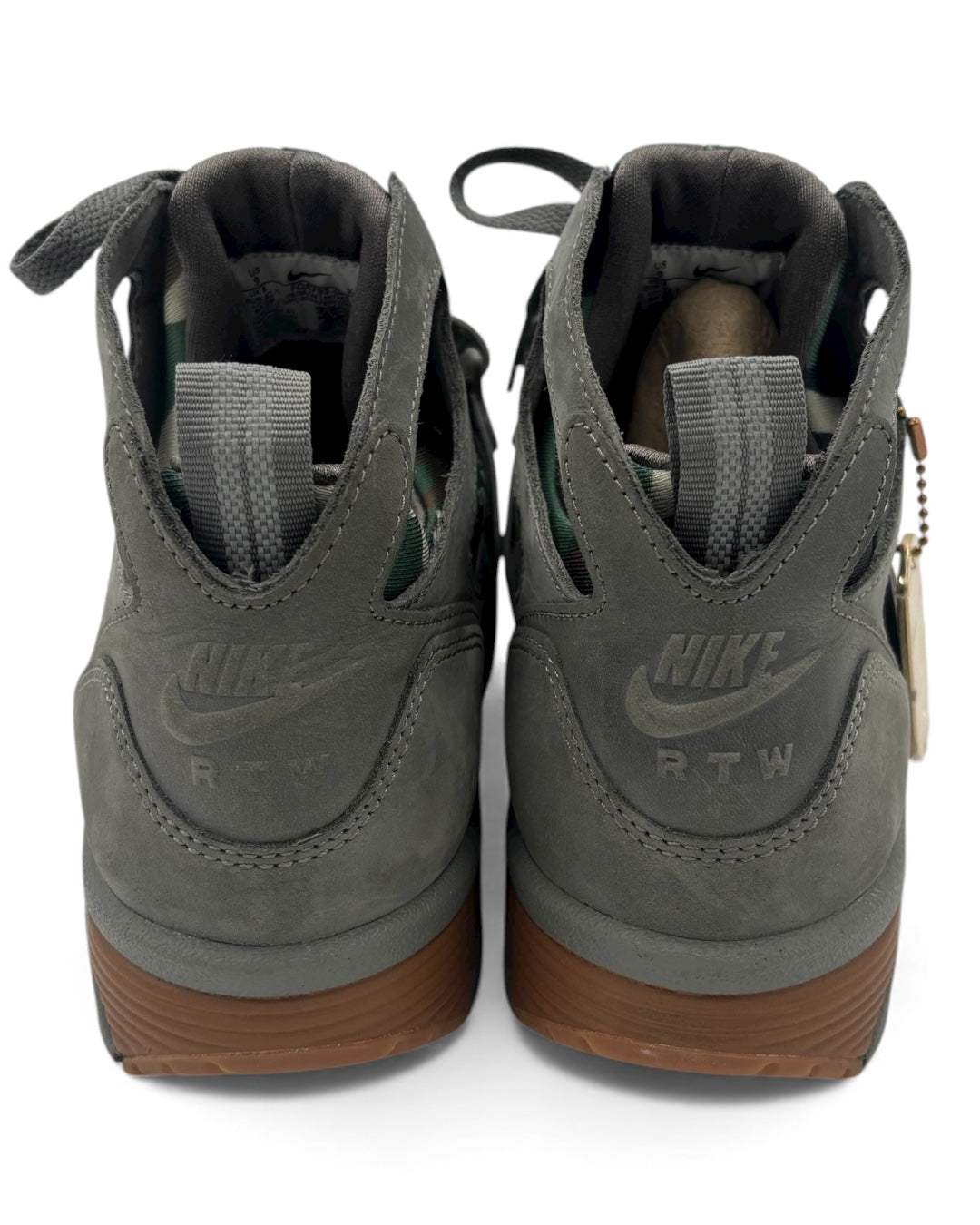 Nike Air Trainer Huarache Corteiz Gully Grey (42.5 EU / 8 UK)