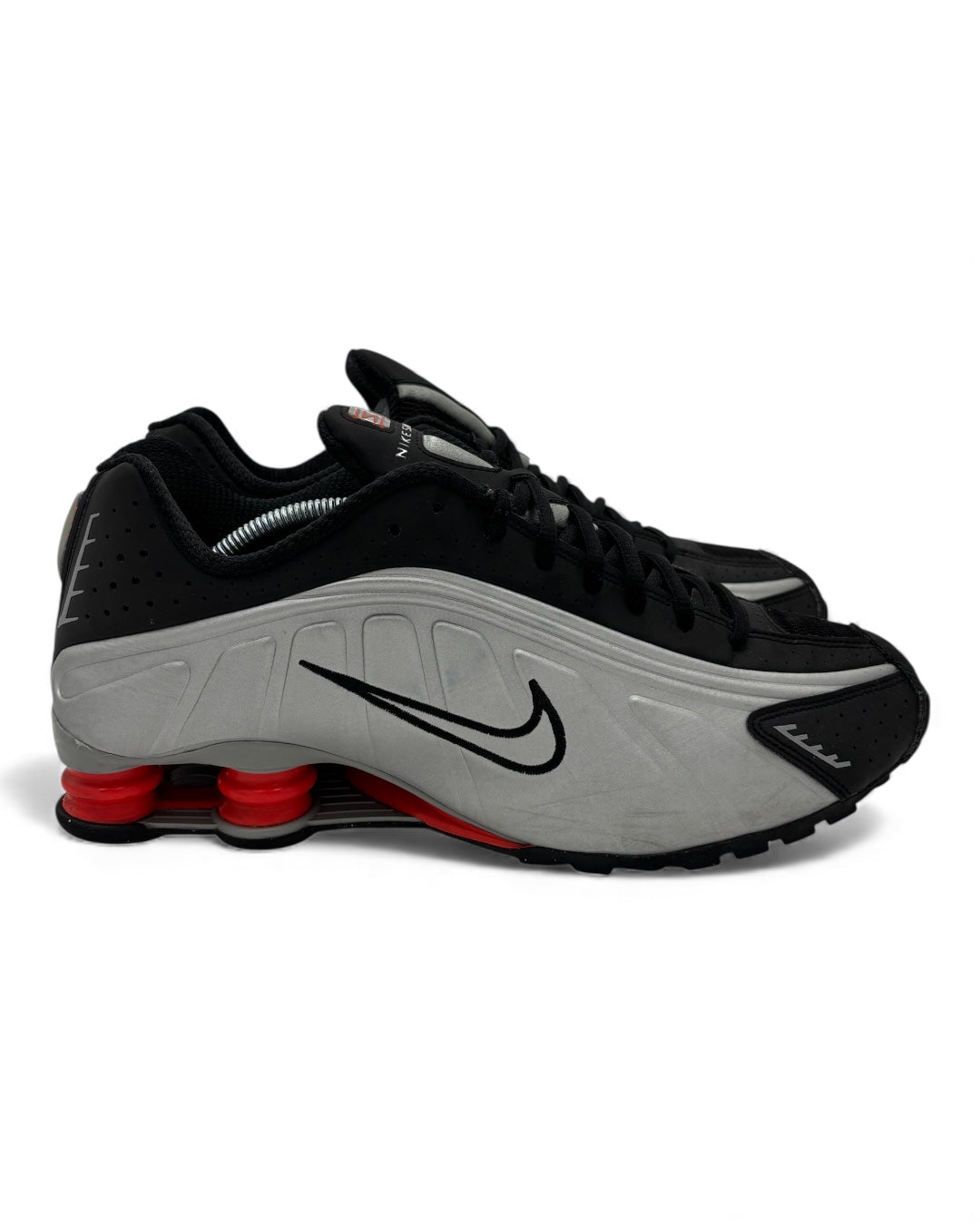 Nike Shox R4 Silver Red (44 EU / 9 UK)