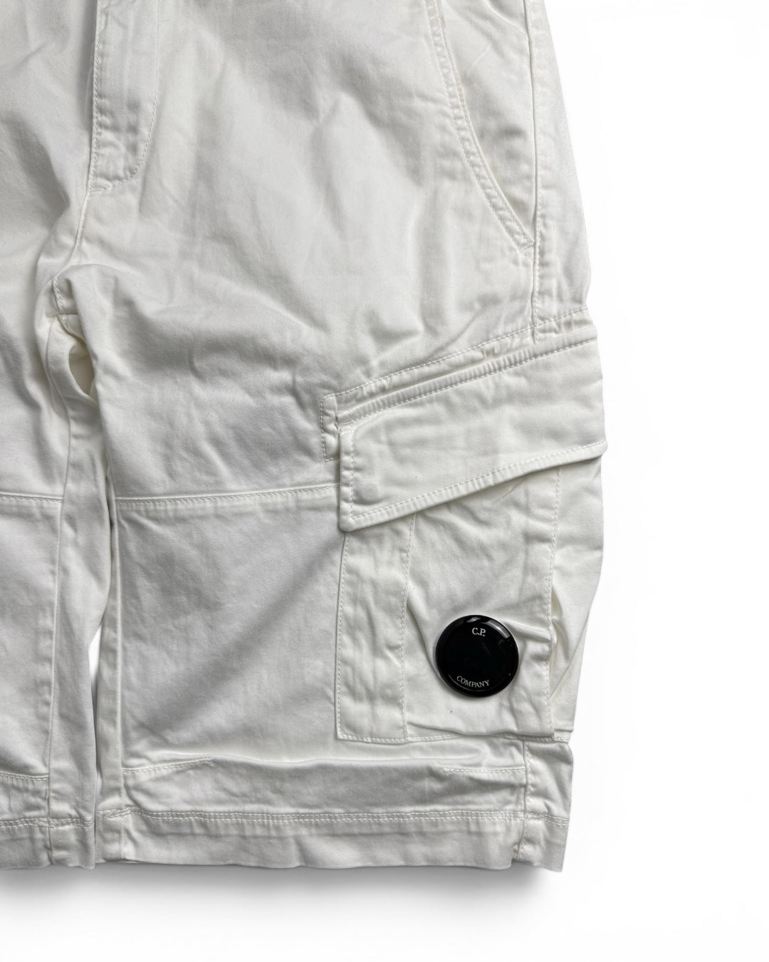 CP Company White Cargo Shorts 100% Cotton (Large)
