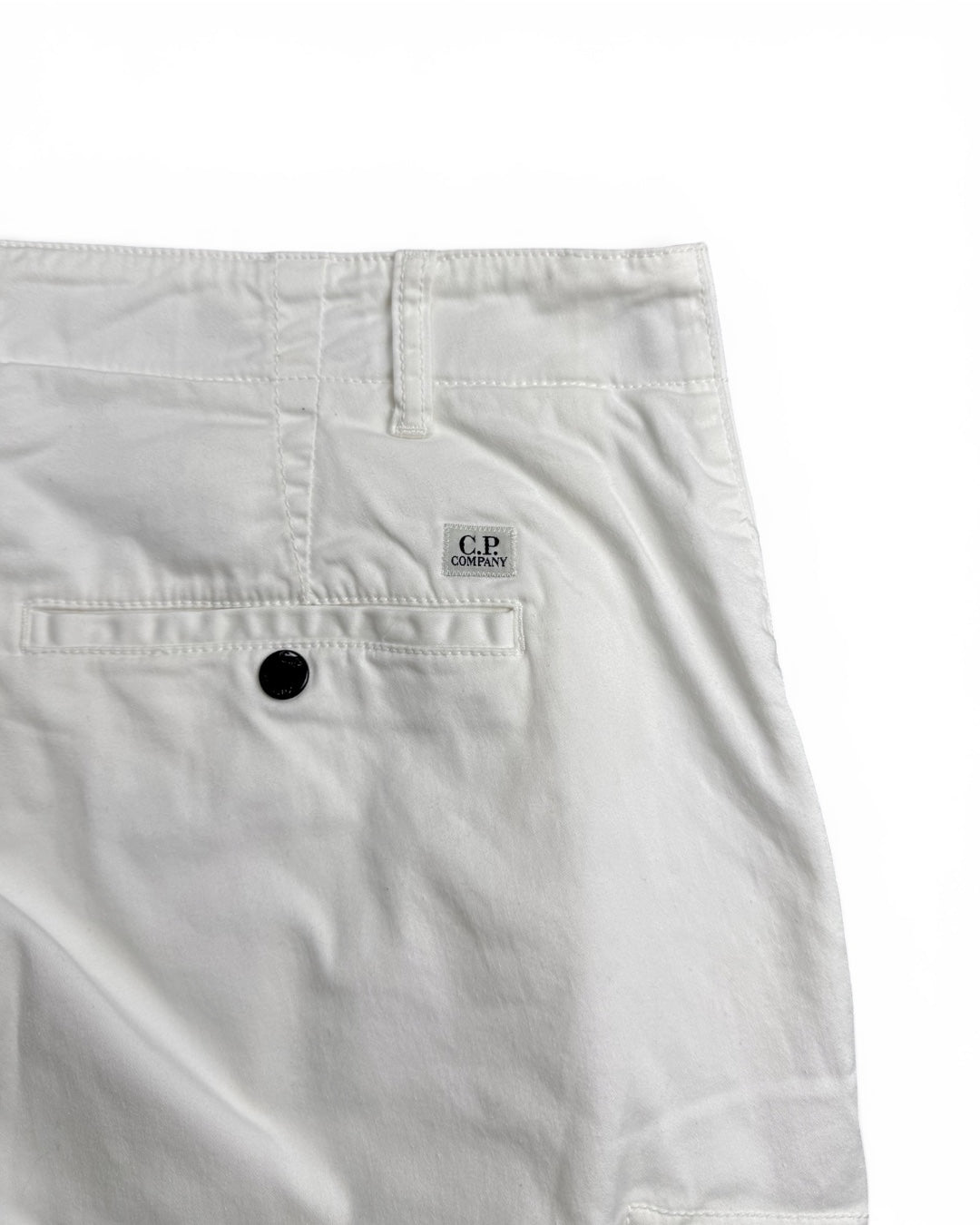 CP Company White Cargo Shorts 100% Cotton (Large)