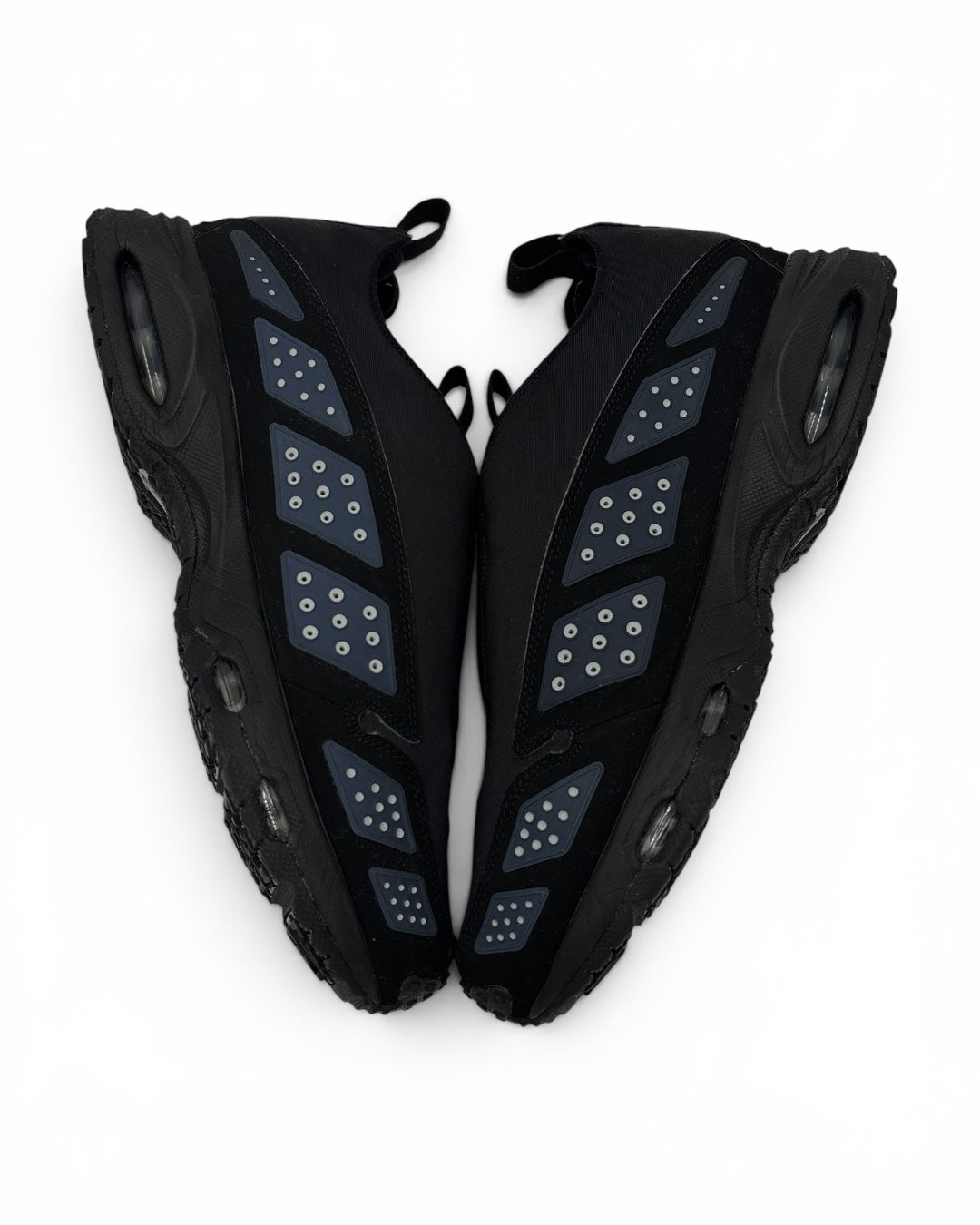 Nike Air Max SNDR Goretex Black (43 EU / 8.5 UK)