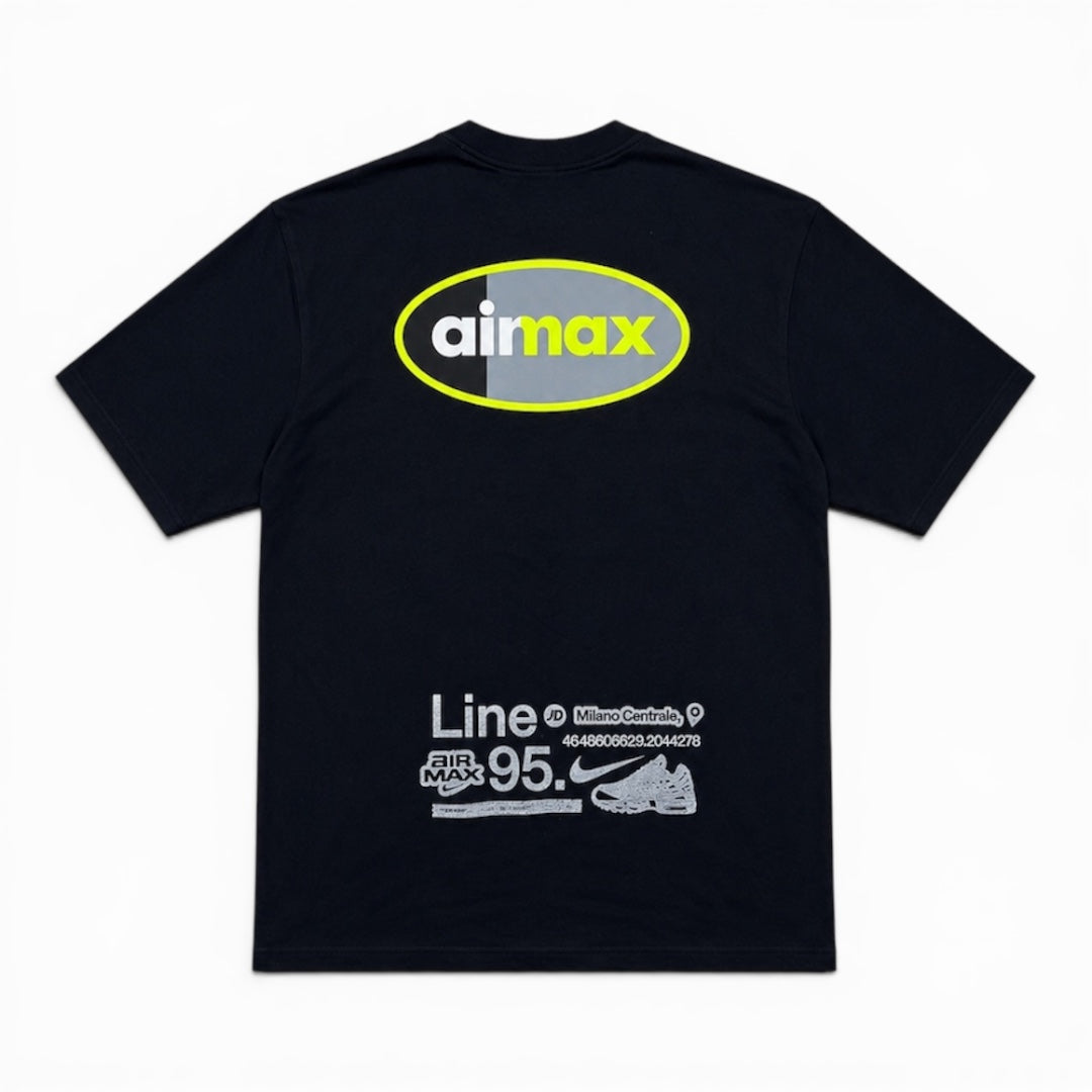 Nike Air Max Black T-shirt (Small)