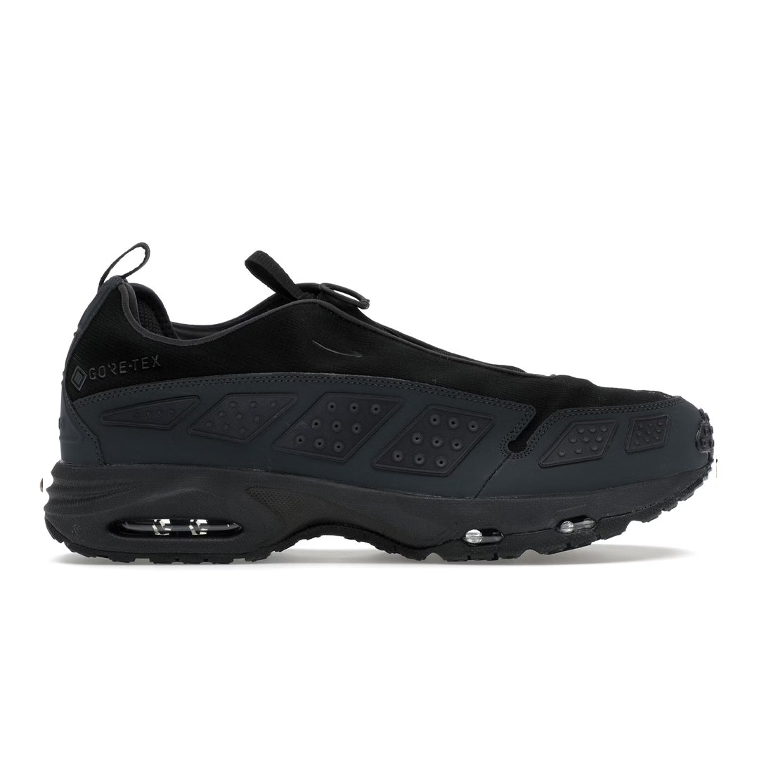 Nike Air Max SNDR Goretex Black (43 EU / 8.5 UK)