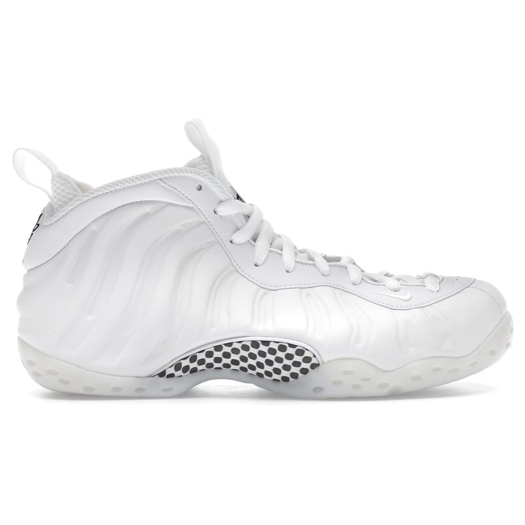Nike Air Foamposite Triple White (44 EU / 9 UK)