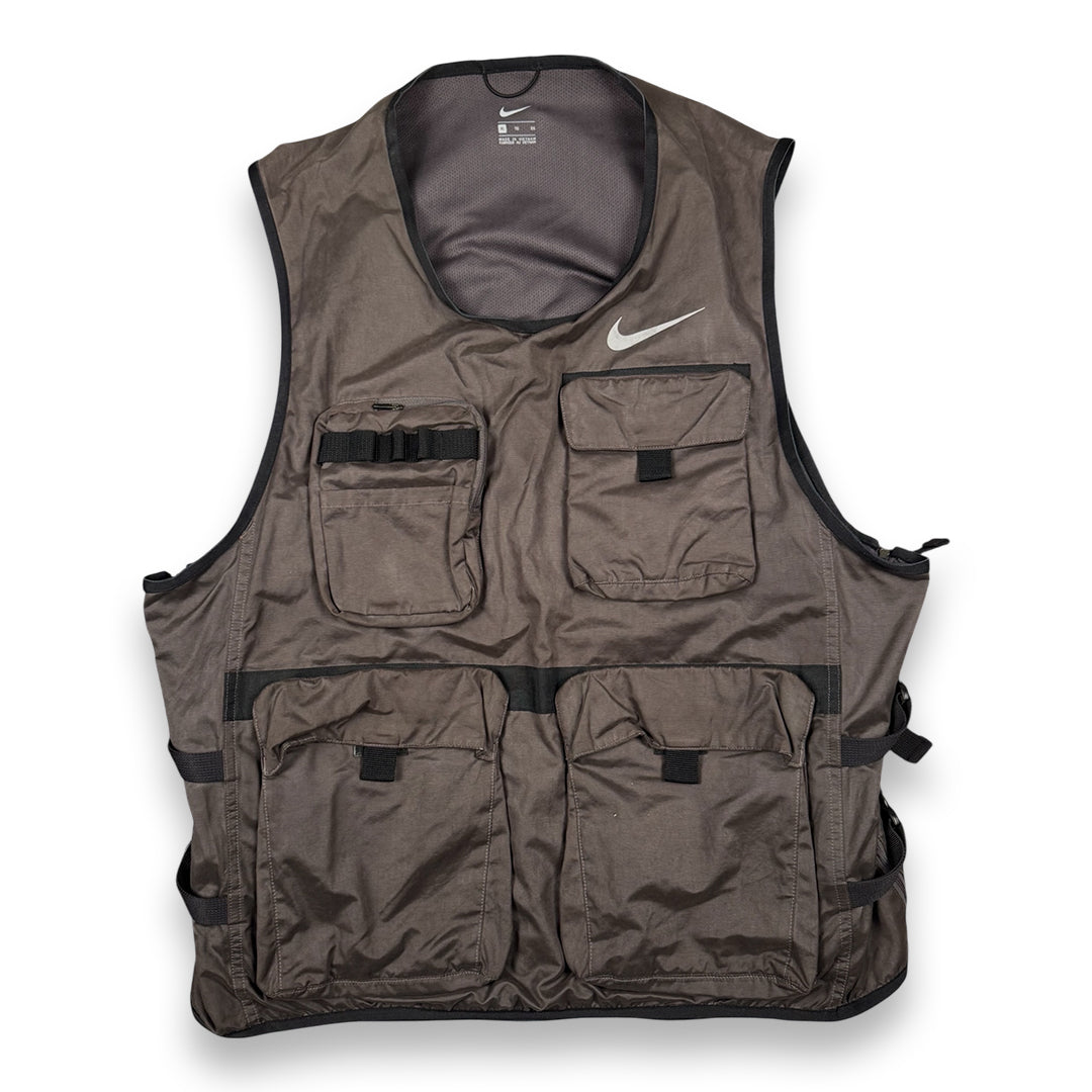 Nike Tech Utilitary Multi-Pocket Reflective Gilet (XLarge)