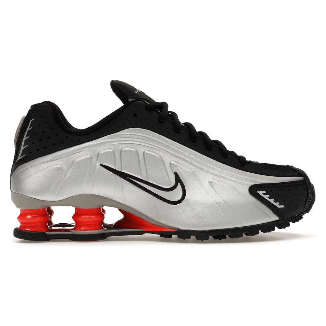 Nike Shox R4 Silver Red (44 EU / 9 UK)