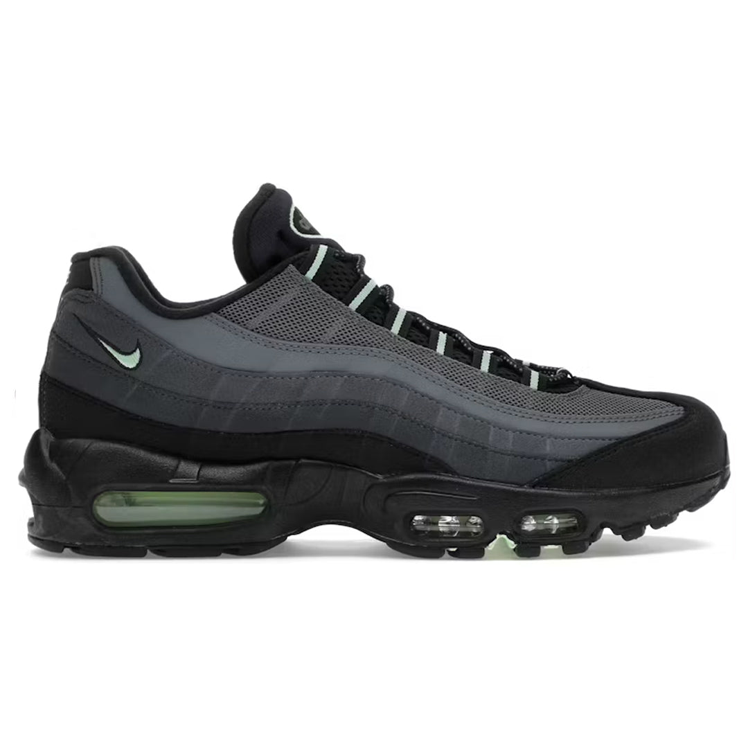 Nike Air Max 95 Vapor Green (44 EU)